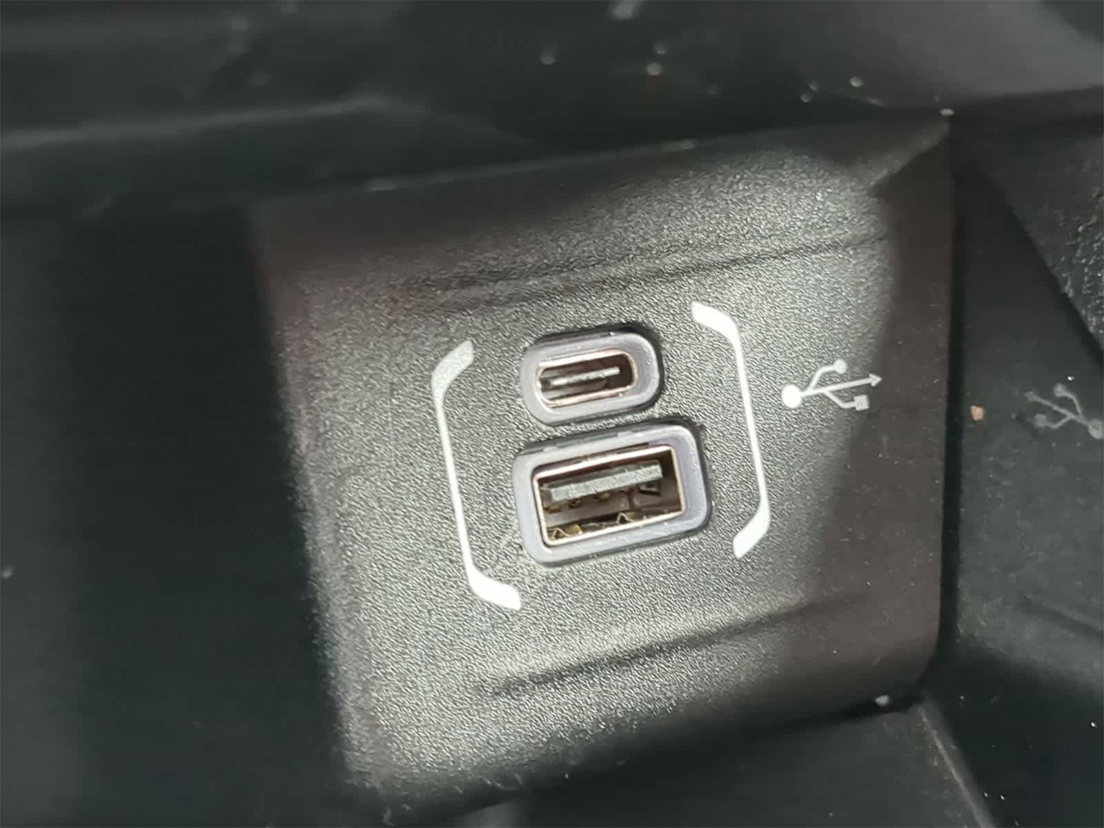 Thumbnail: 2023 Jeep Compass - 37