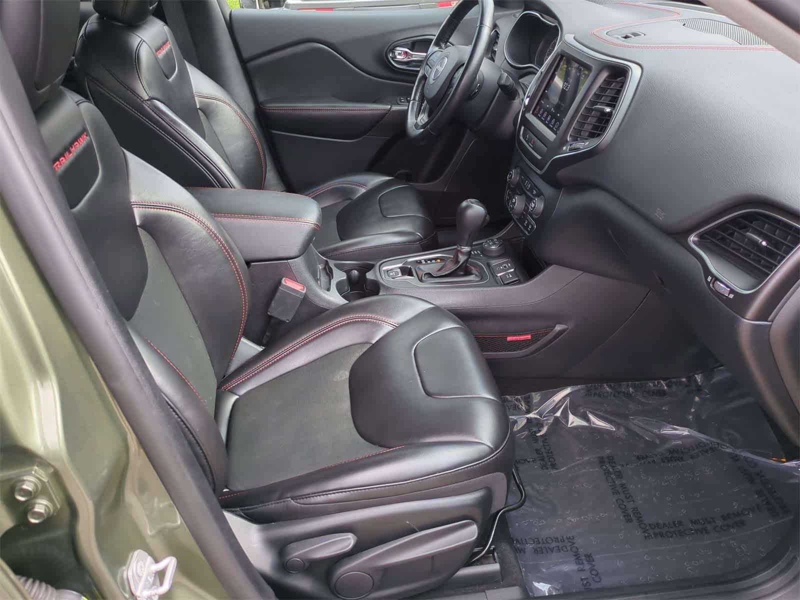 Thumbnail: 2020 Jeep Cherokee - 19