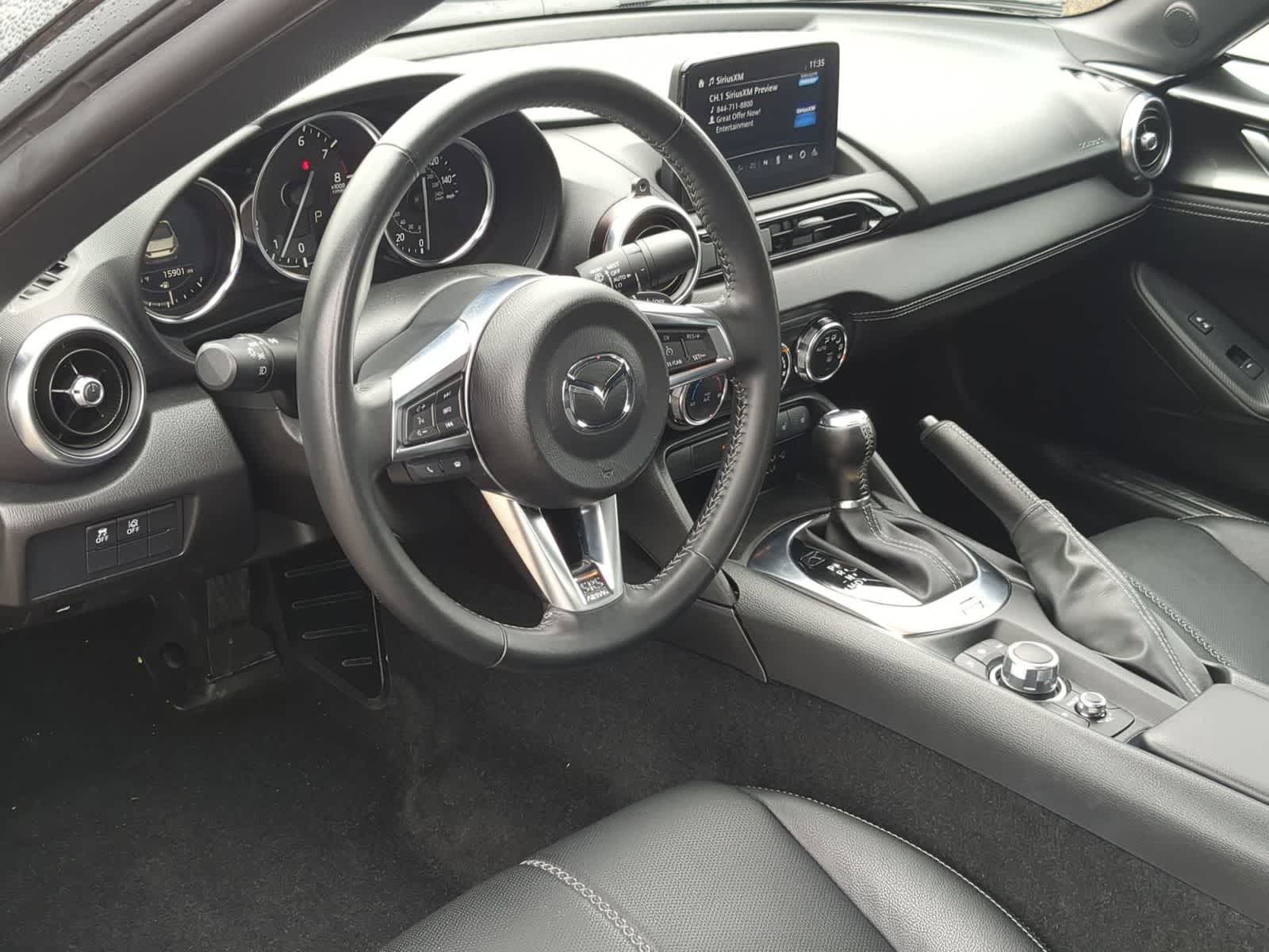 Thumbnail: 2021 Mazda MX-5 Miata - 10