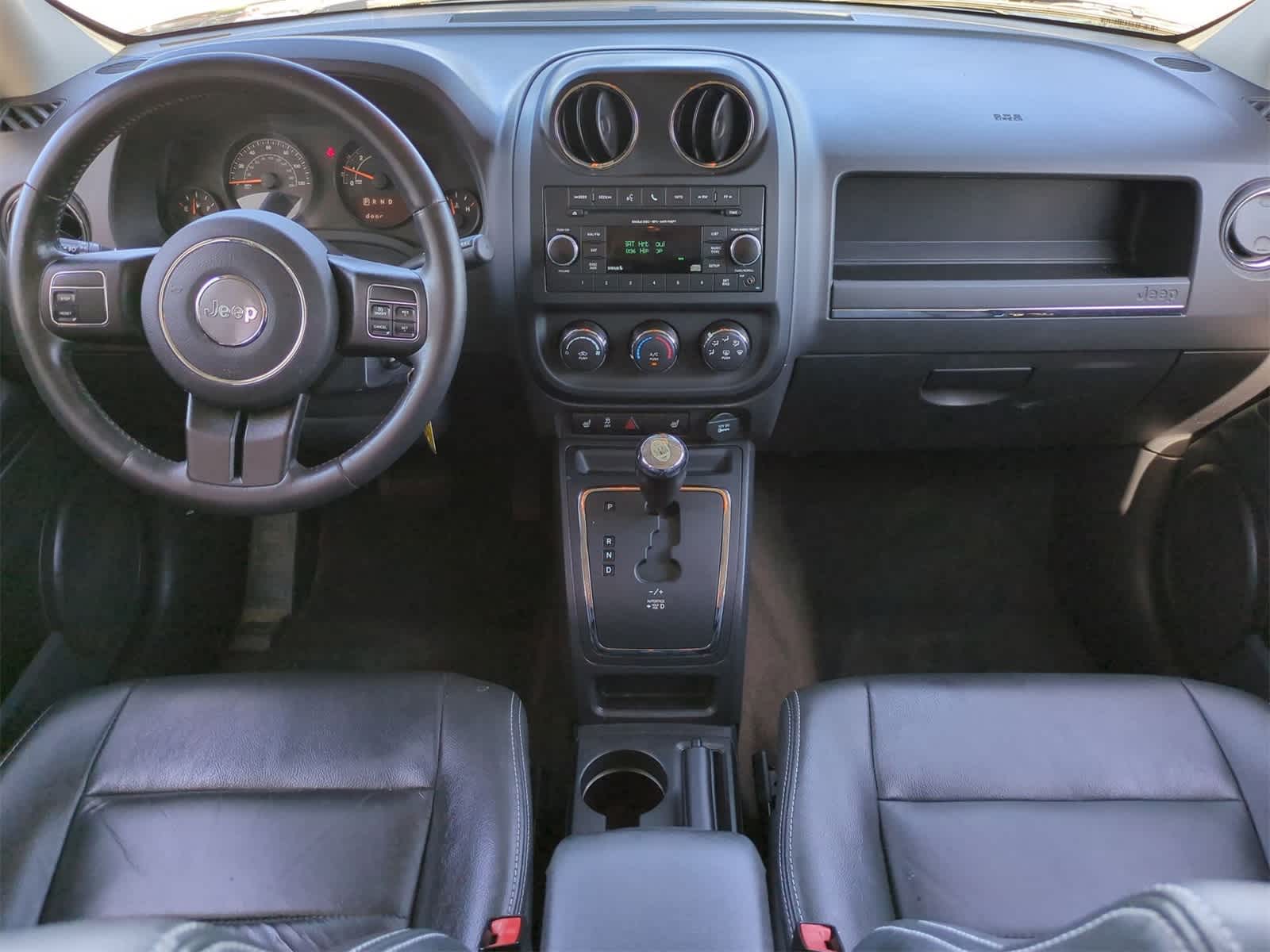 Thumbnail: 2015 Jeep Patriot - 14