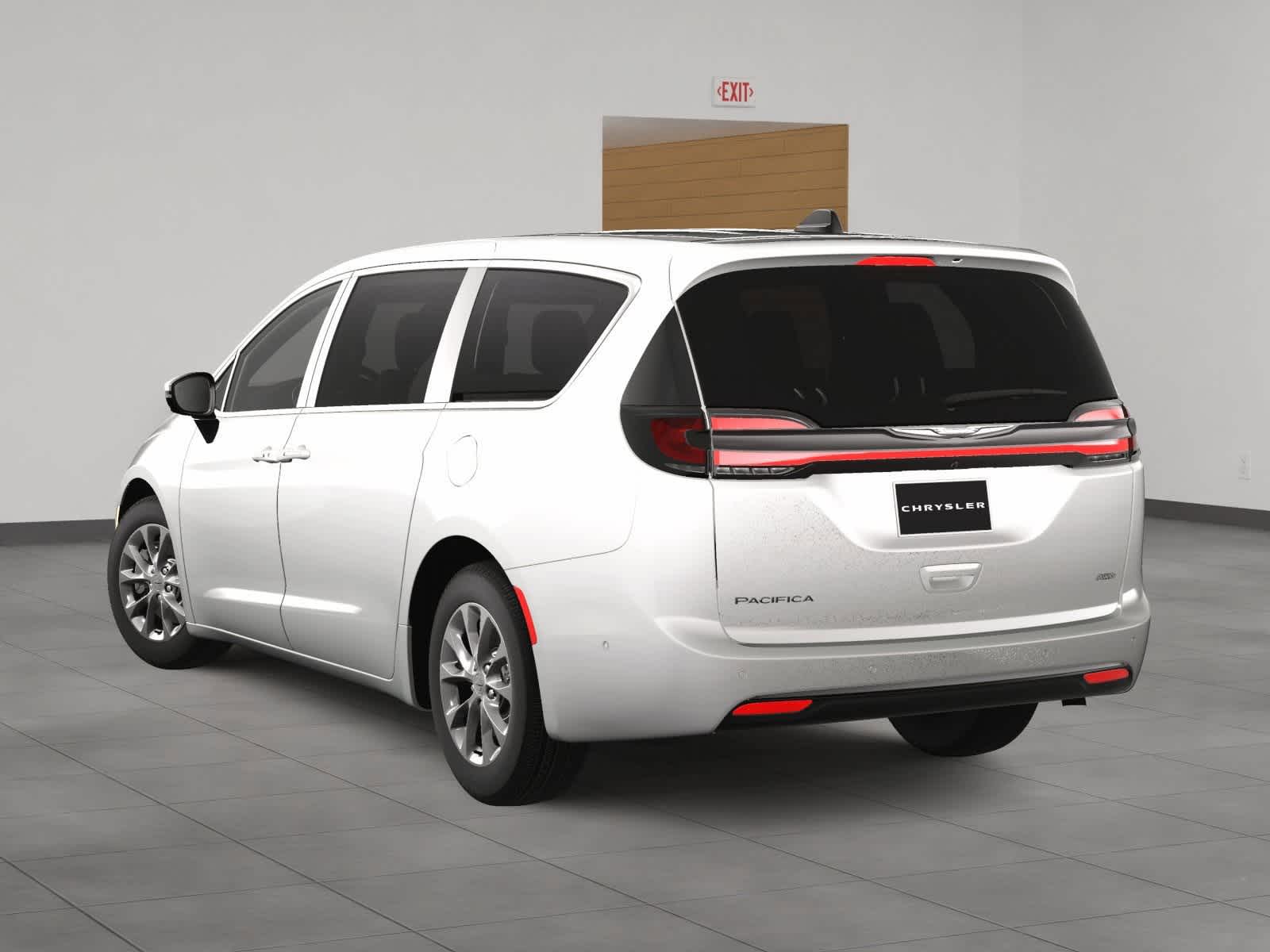 Thumbnail: 2025 Chrysler Pacifica - 4