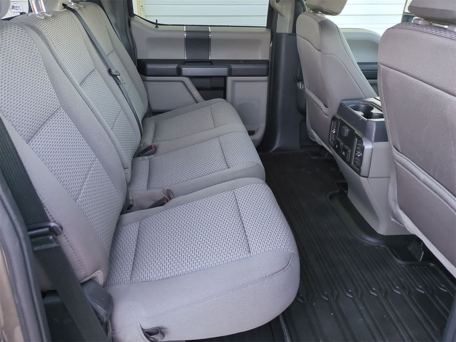 Thumbnail: 2022 Ford Econoline - 20