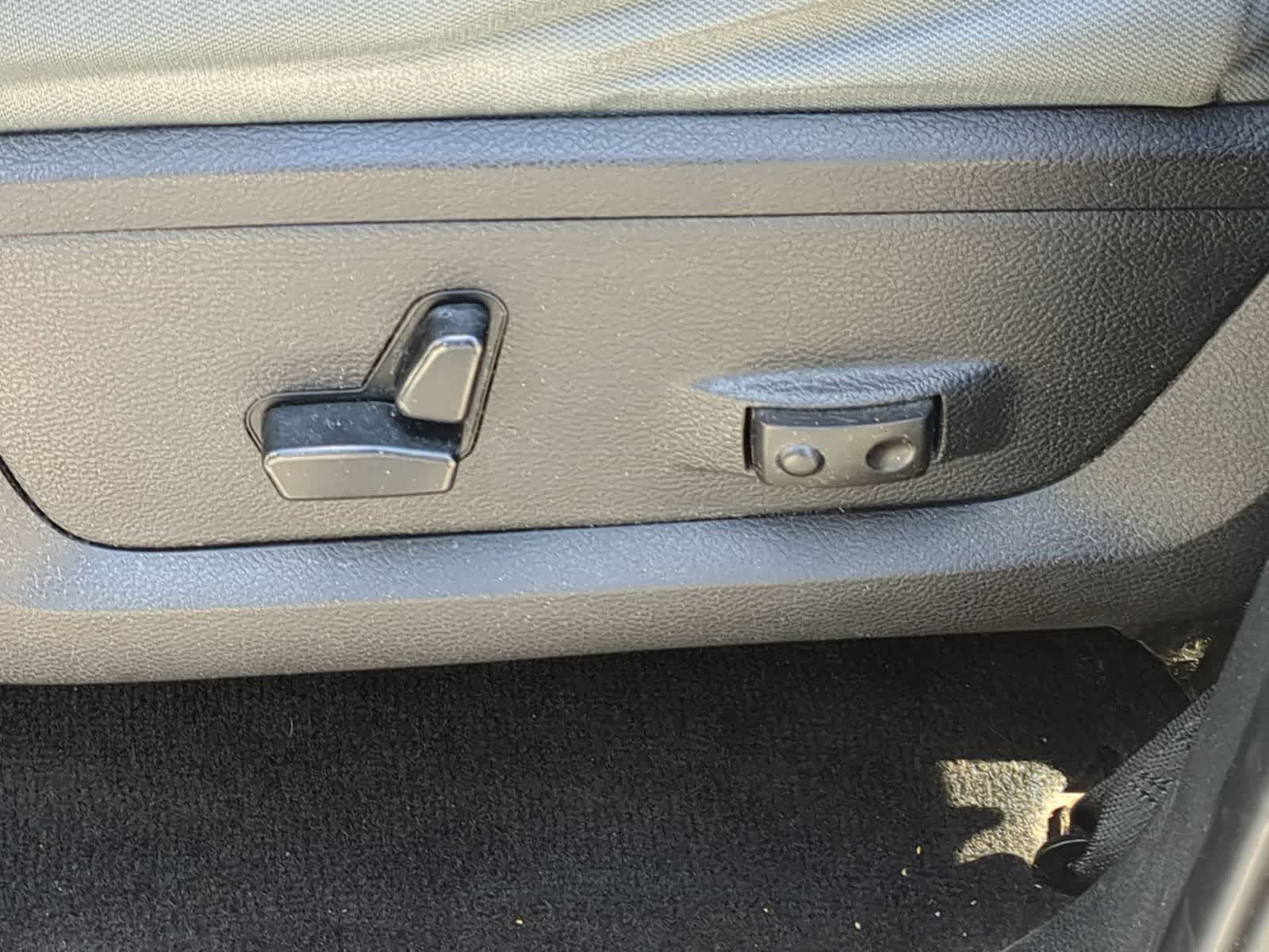Thumbnail: 2015 RAM 1500 - 17