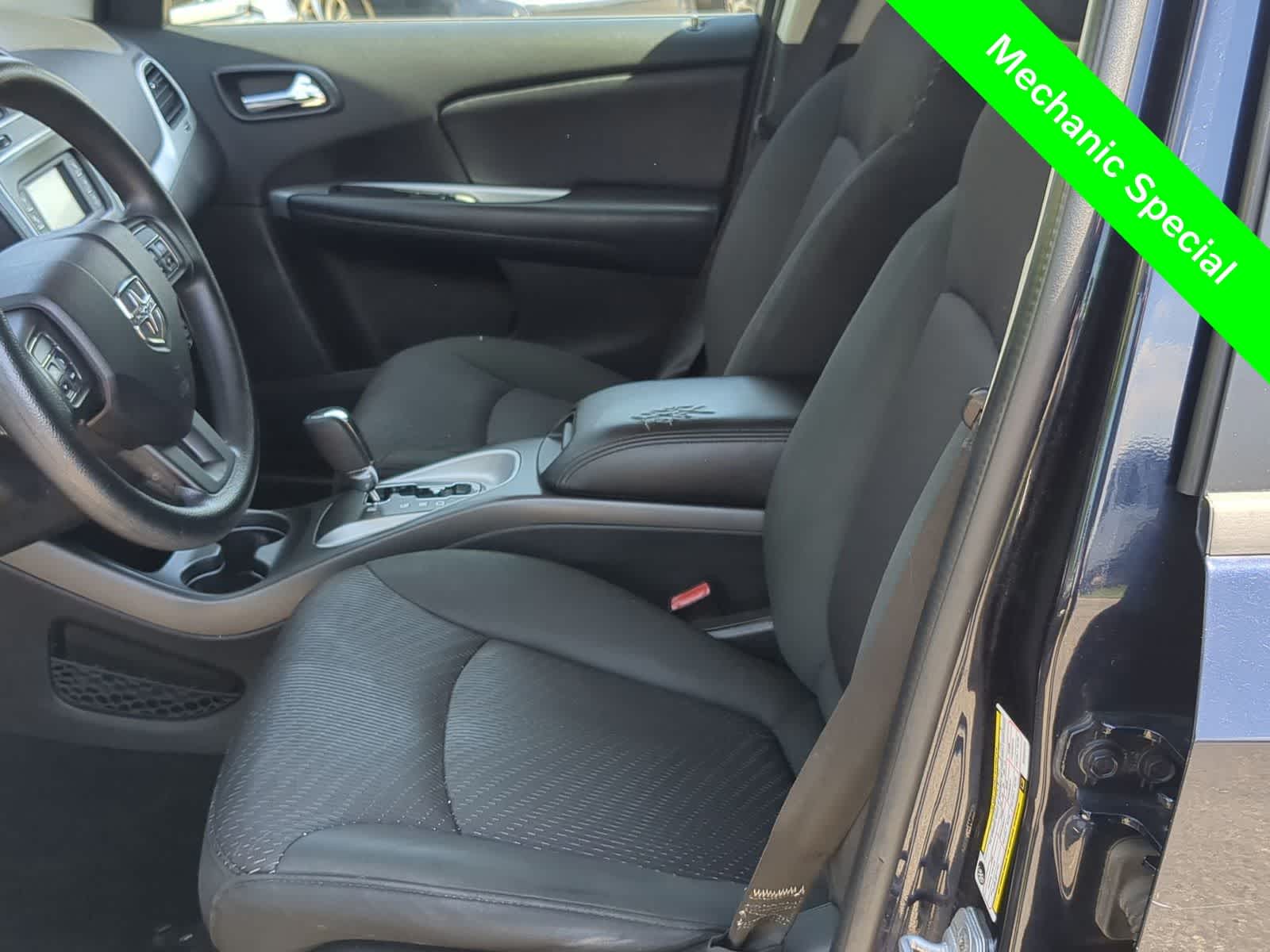 Thumbnail: 2011 Dodge Journey - 15