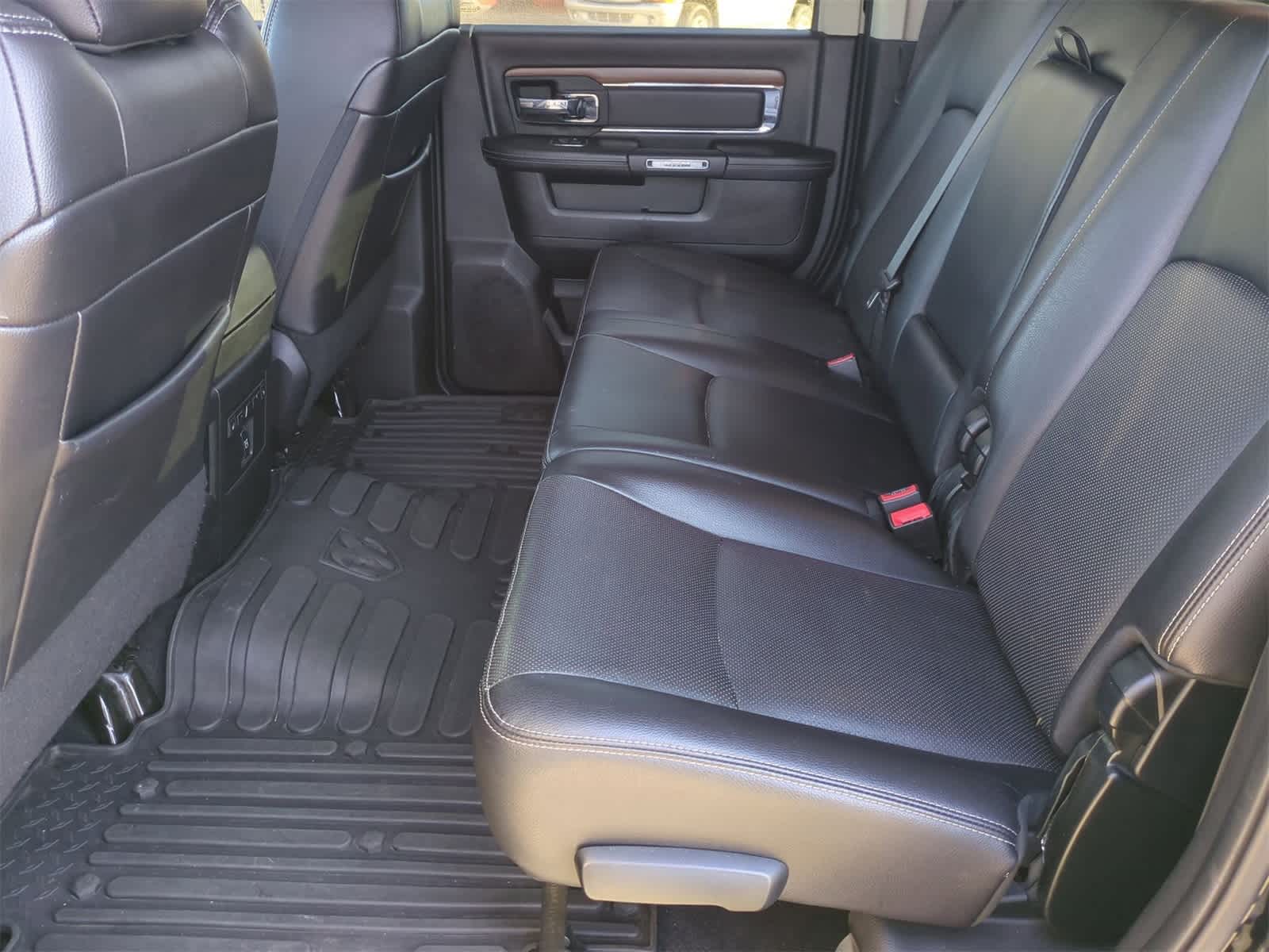 Thumbnail: 2017 RAM 3500 - 19