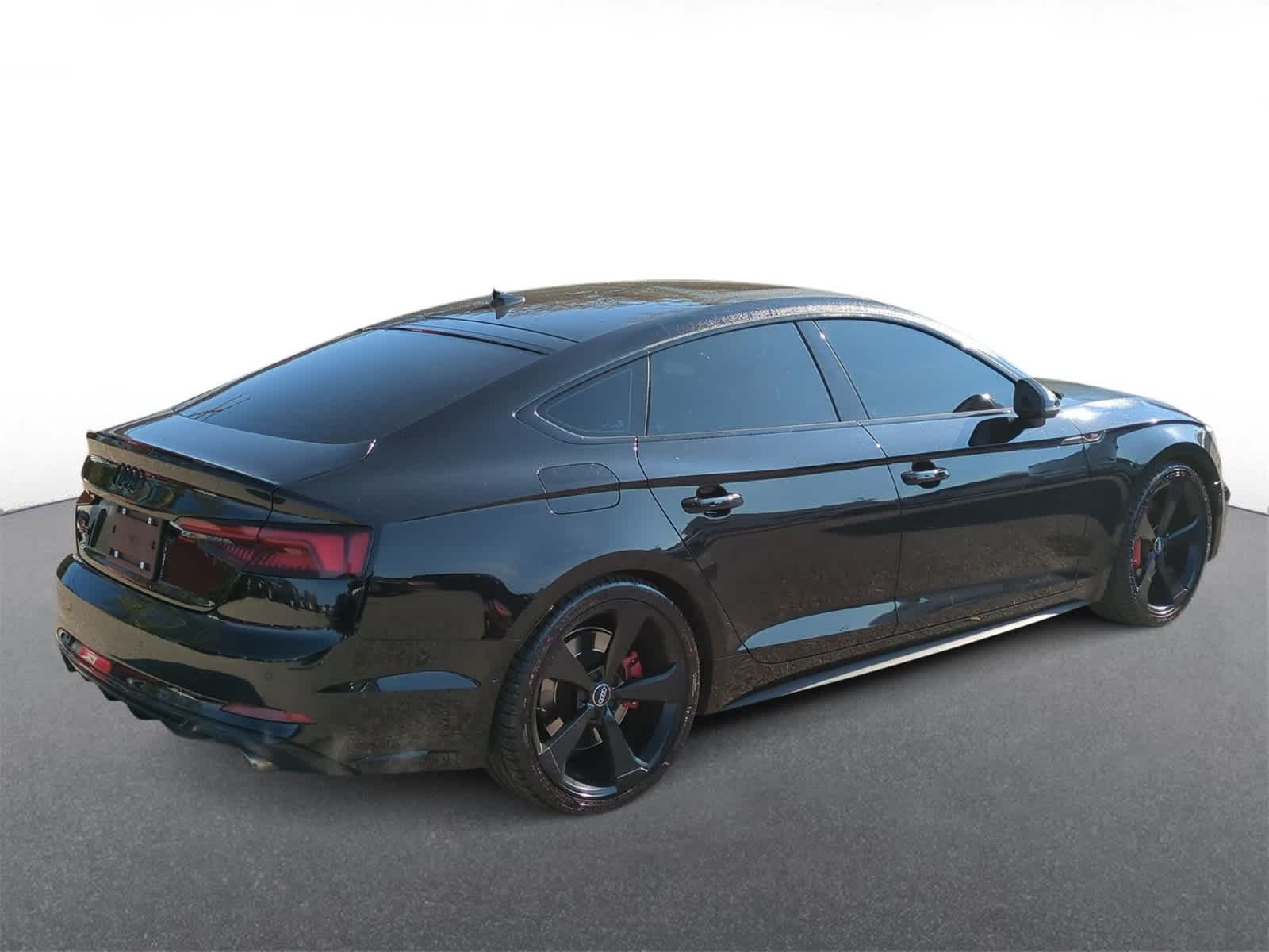 Thumbnail: 2019 Audi S5 - 8