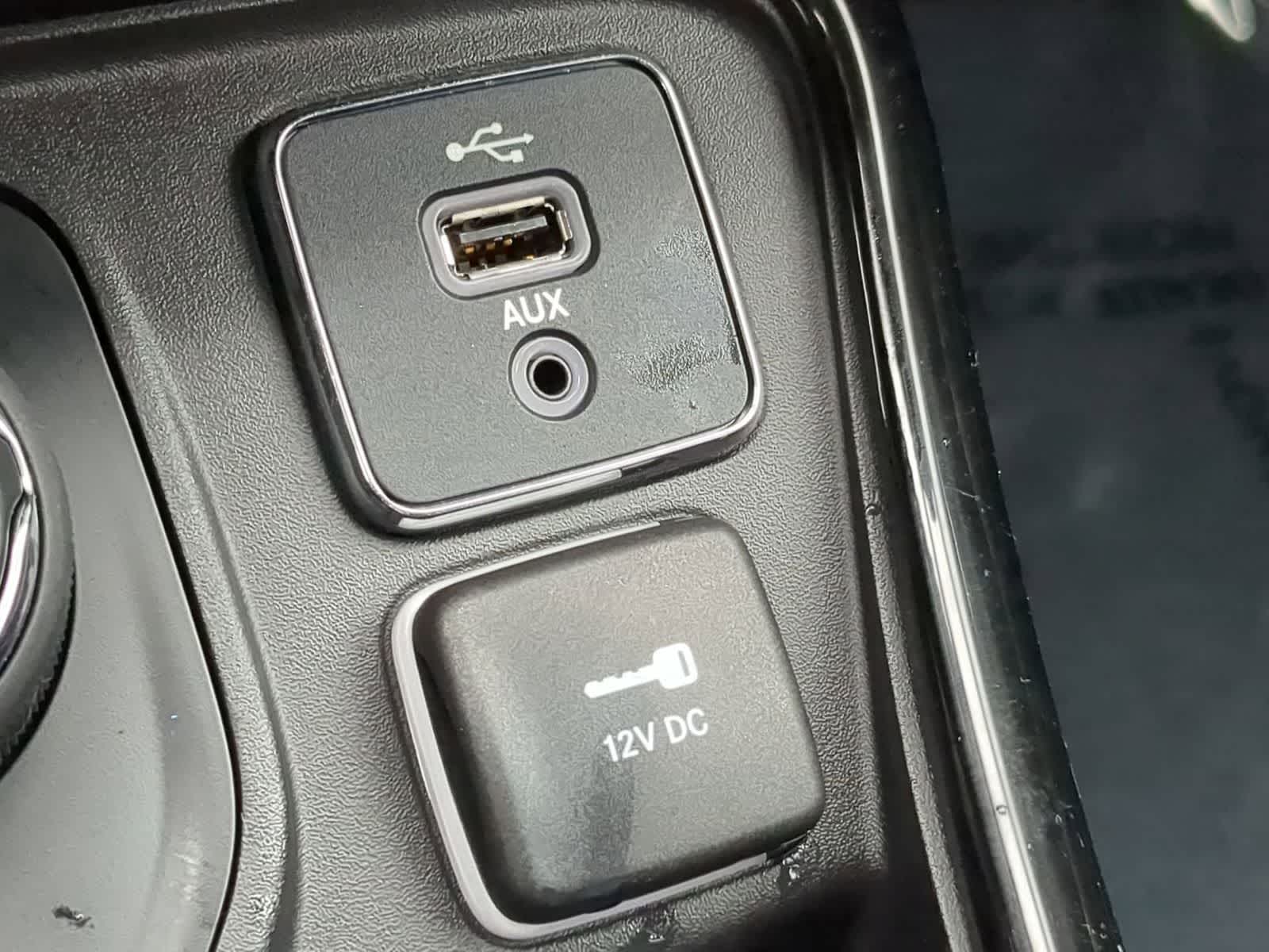 Thumbnail: 2018 Jeep Compass - 29