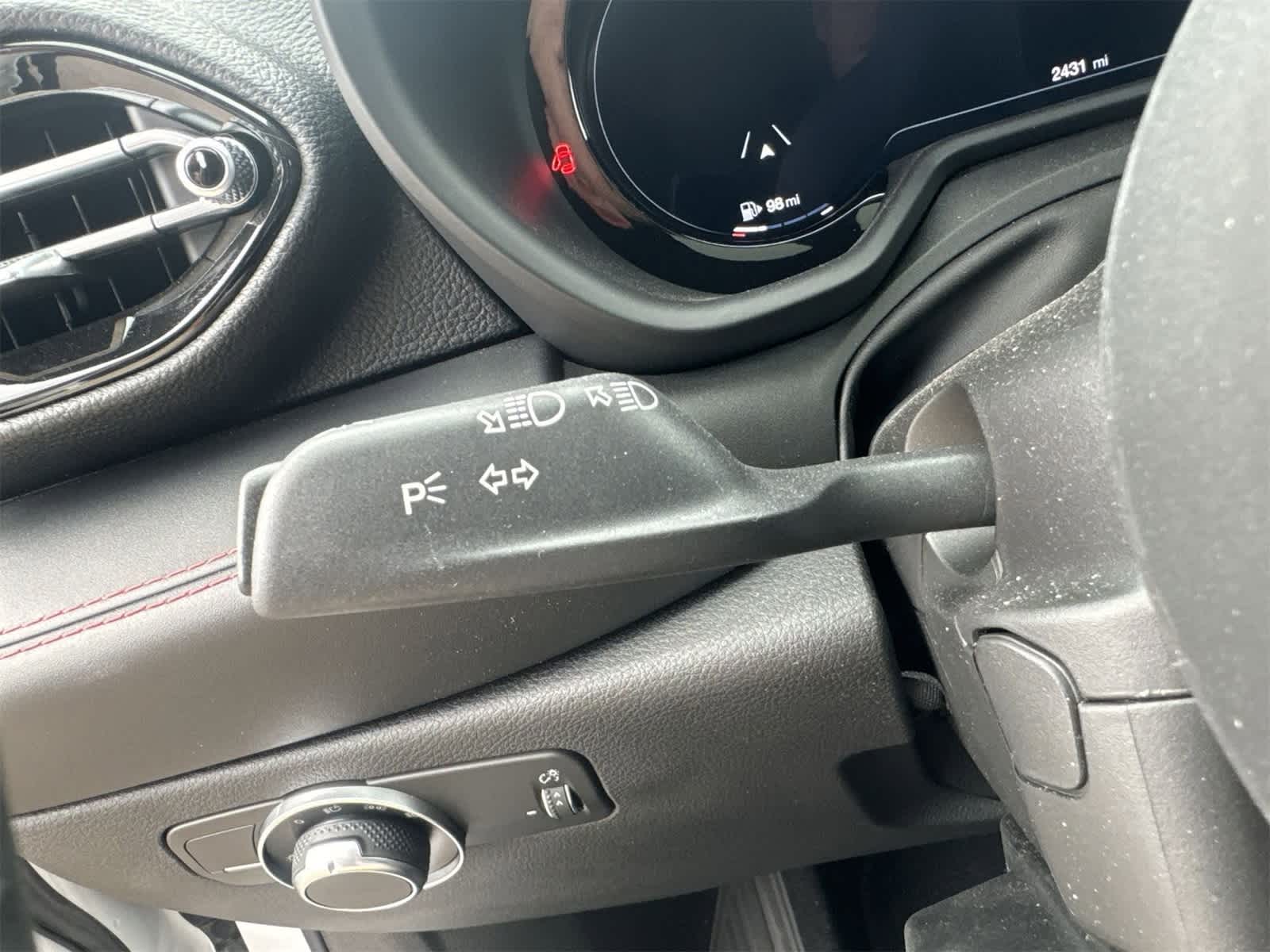 Thumbnail: 2024 Dodge Hornet - 29