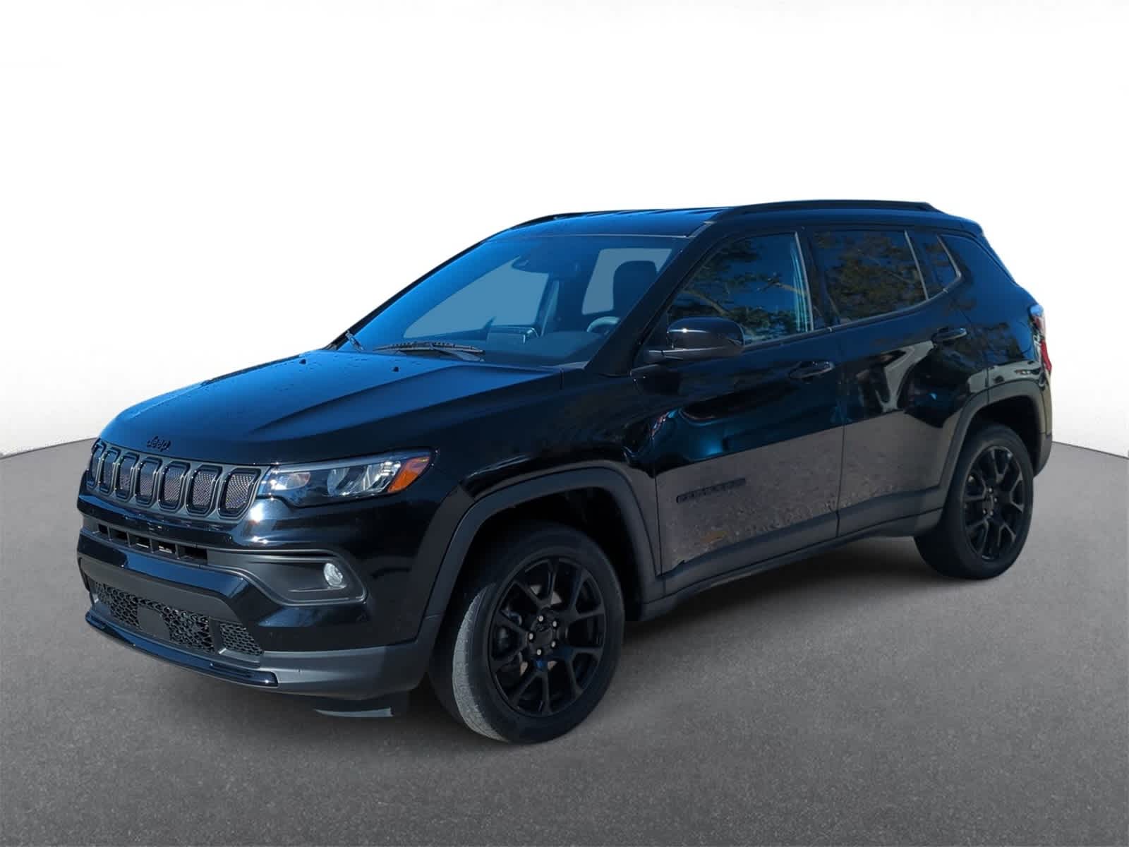 Thumbnail: 2022 Jeep Compass - 4