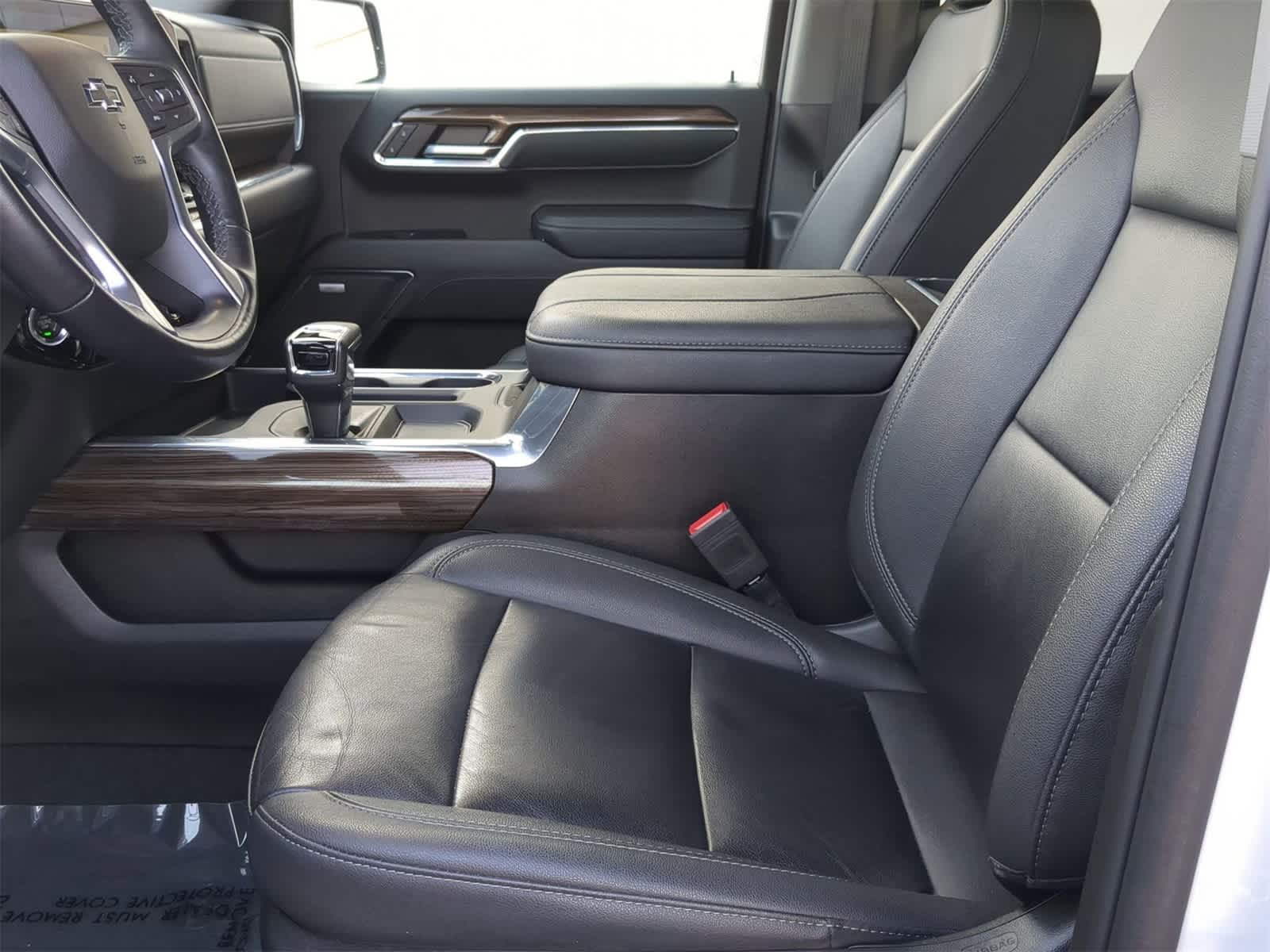 Thumbnail: 2023 Chevrolet Silverado 1500 - 16