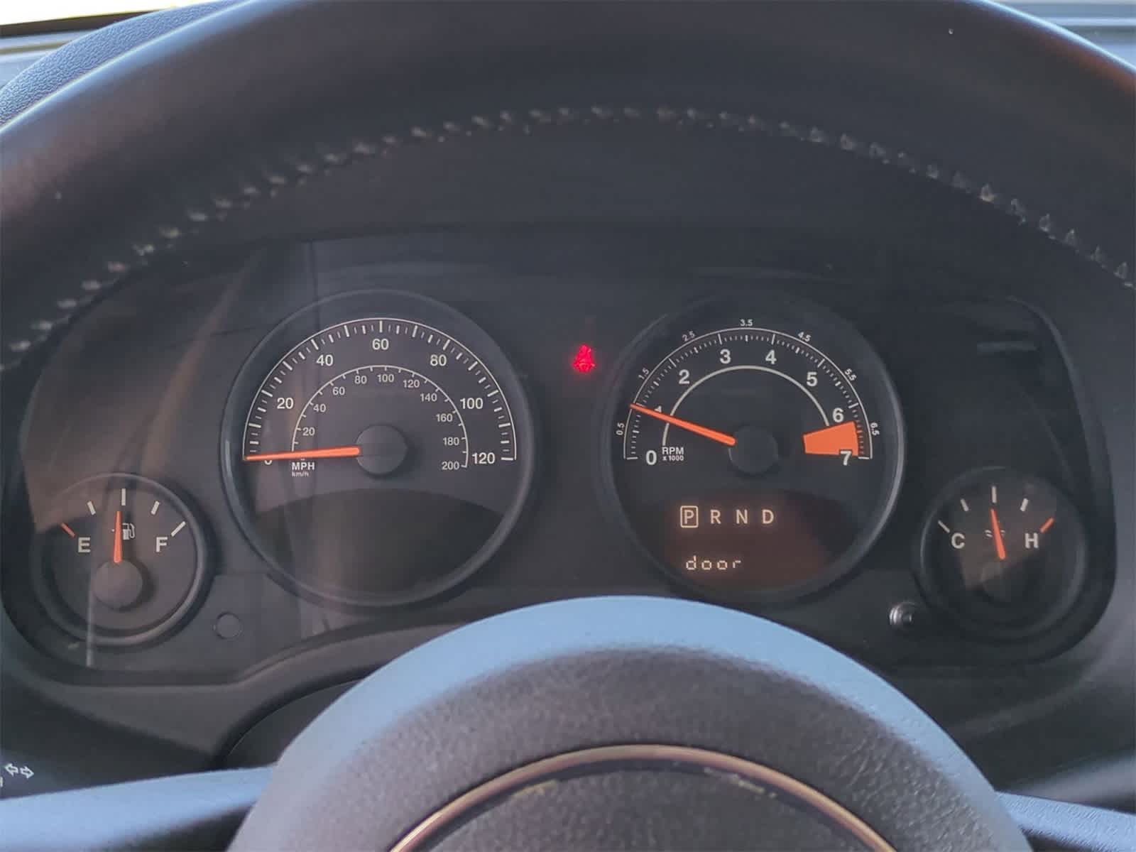 Thumbnail: 2015 Jeep Patriot - 28