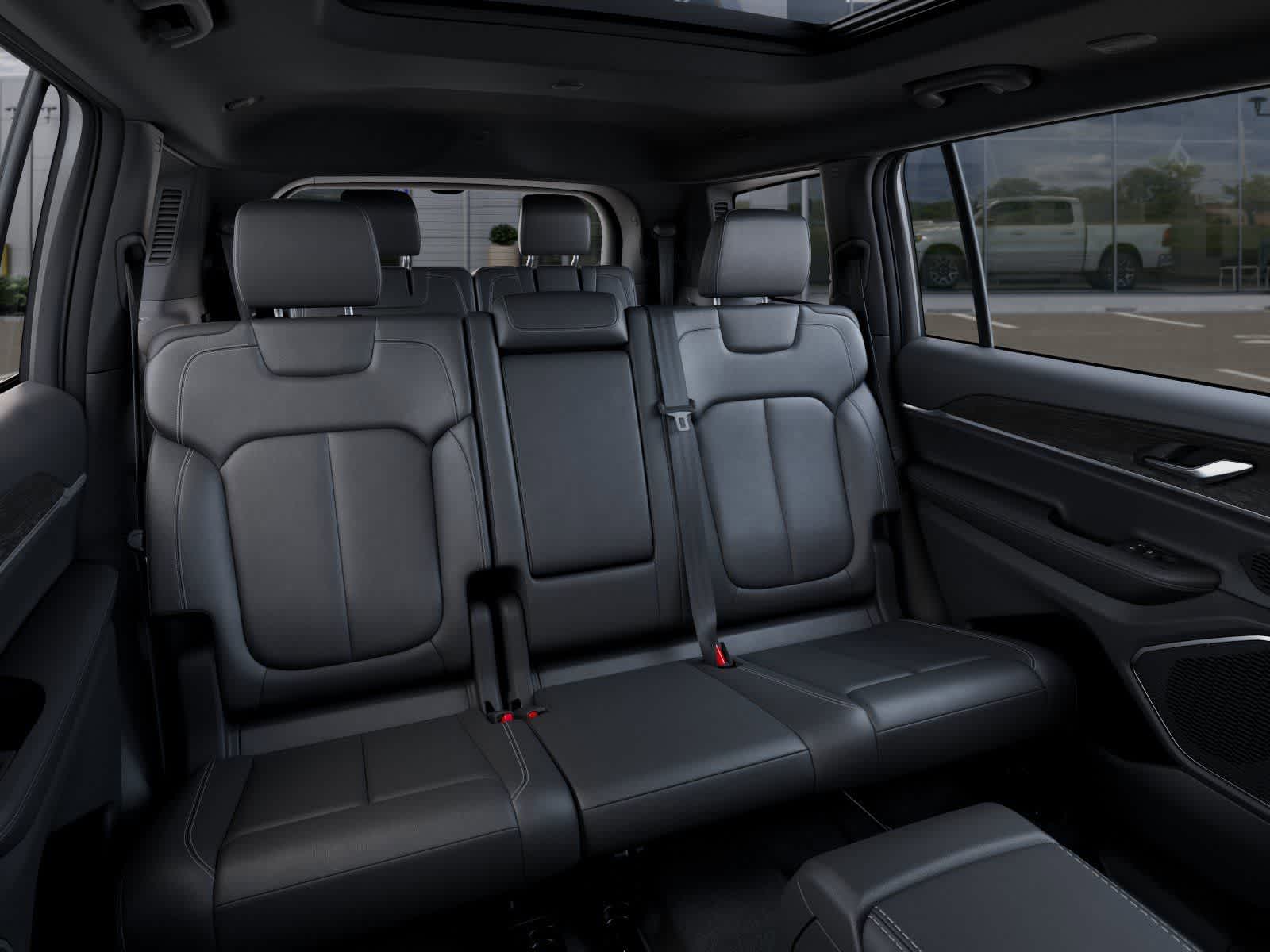 Thumbnail: 2026 Jeep Grand Cherokee L - 15