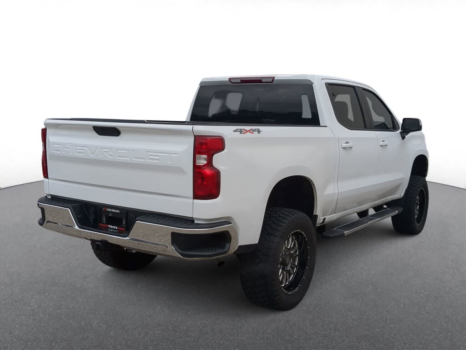 Thumbnail: 2021 Chevrolet Silverado 1500 - 8