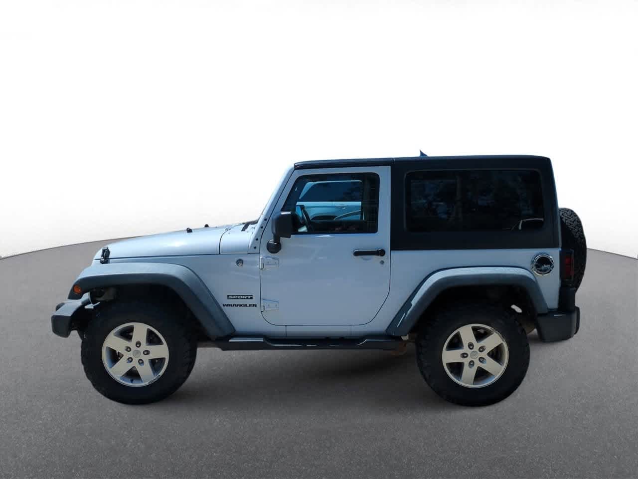 Thumbnail: 2012 Jeep Wrangler - 5