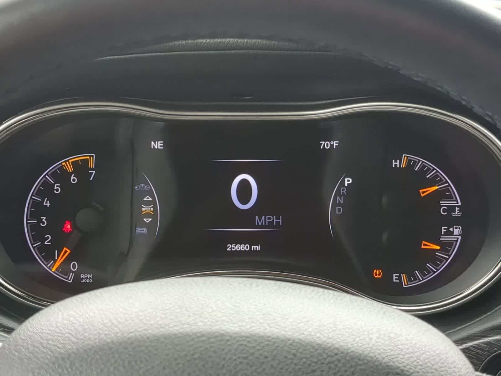 Thumbnail: 2018 Jeep Grand Cherokee - 31