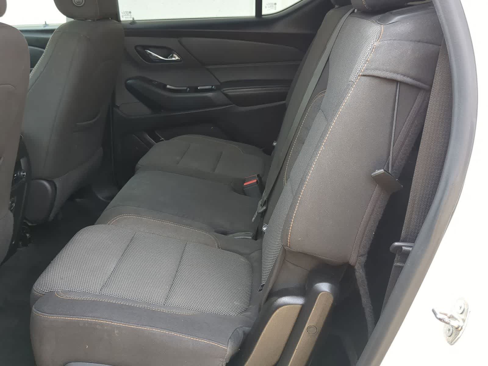 Thumbnail: 2019 Chevrolet Traverse - 19