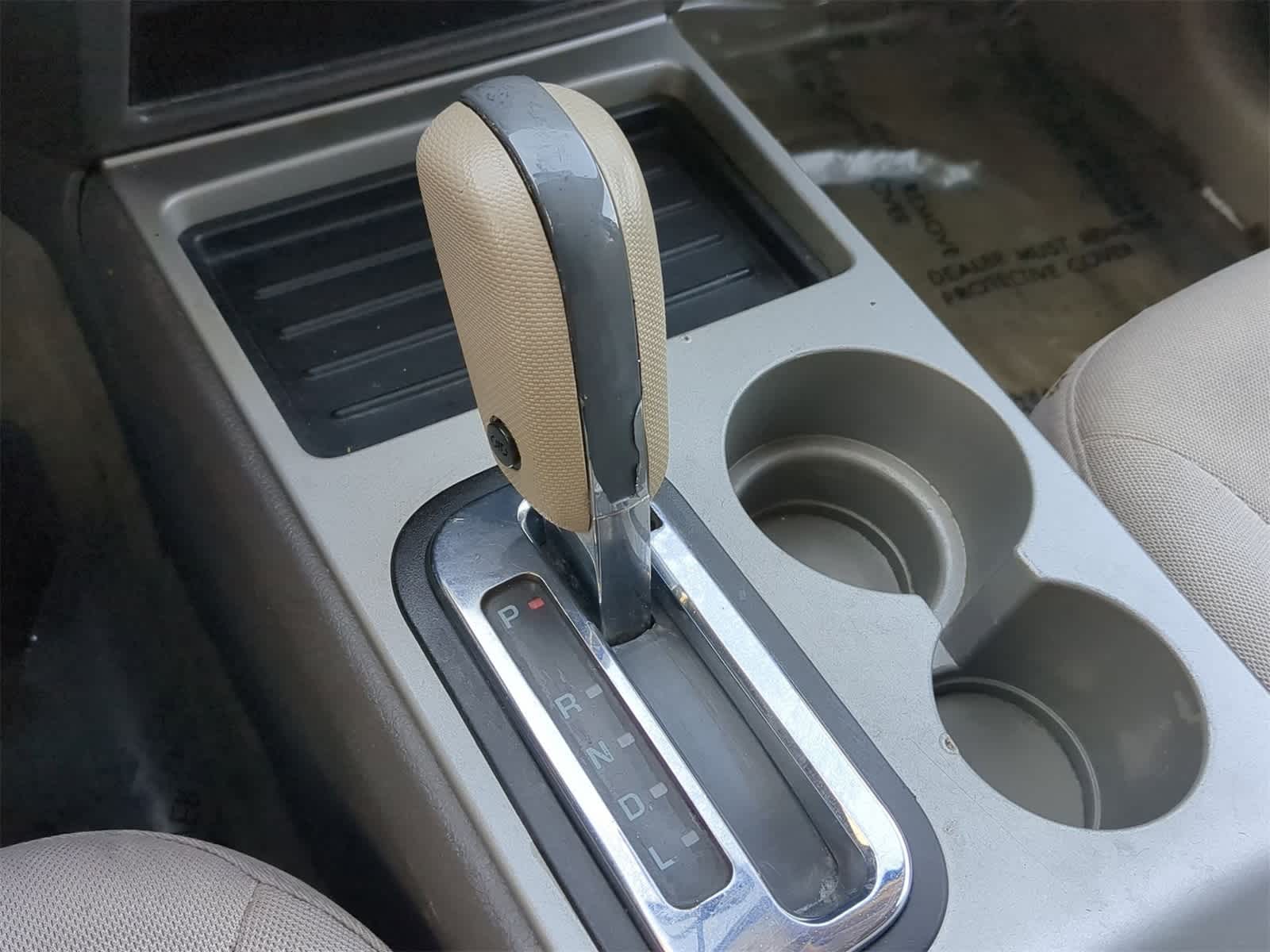 Thumbnail: 2010 Ford Edge - 33