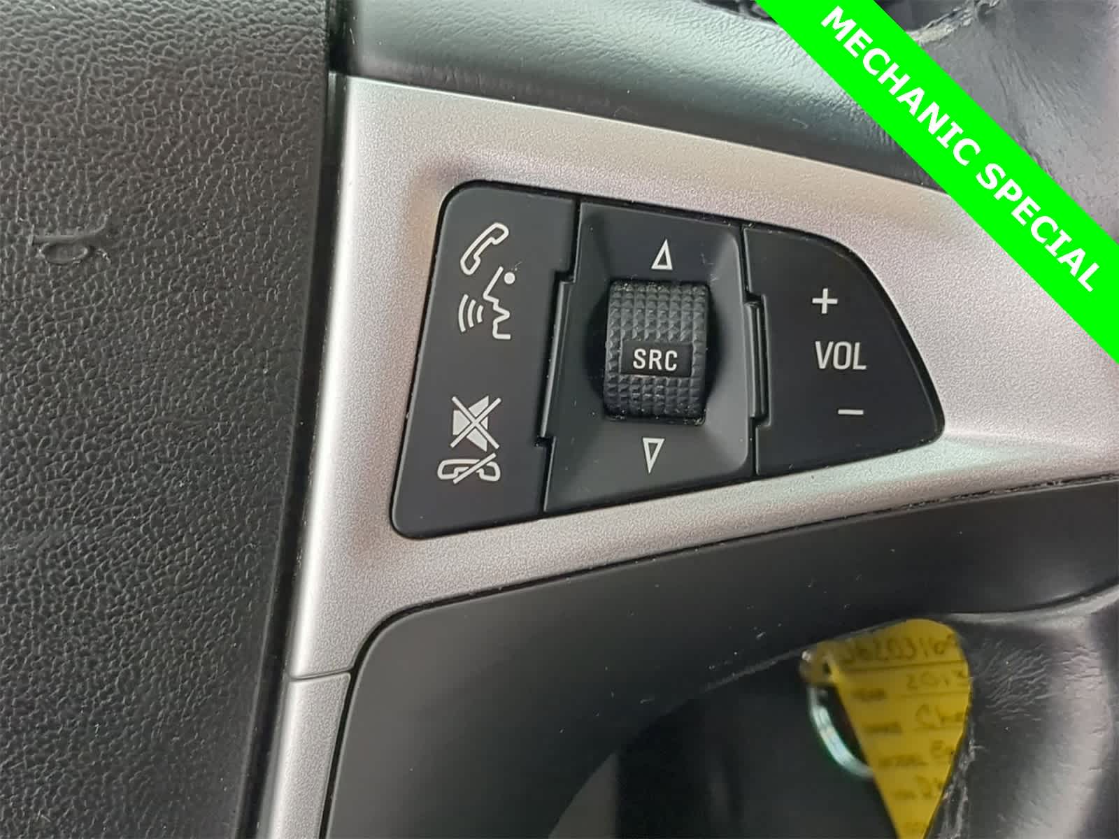 Thumbnail: 2013 Chevrolet Equinox - 31