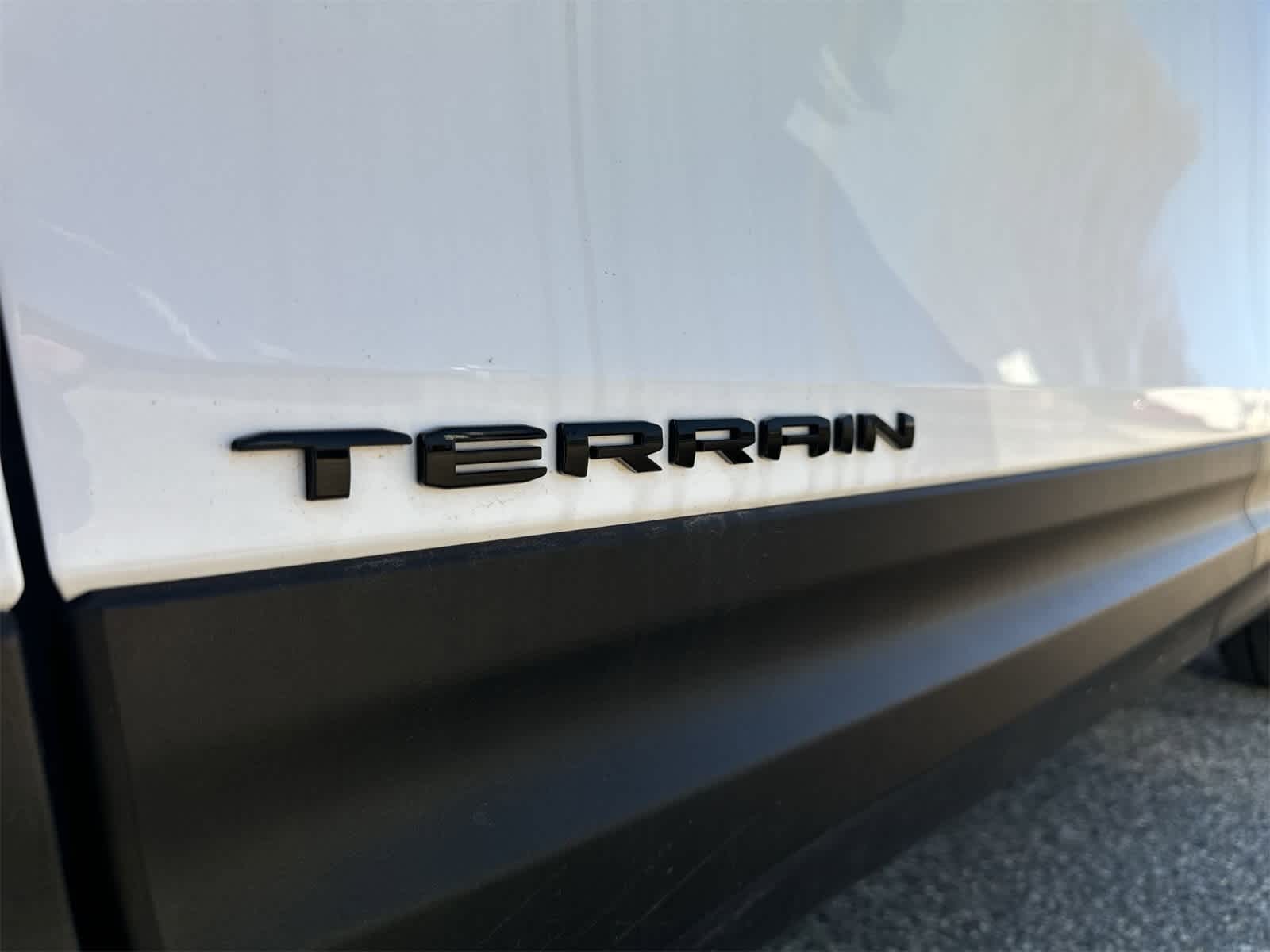 Thumbnail: 2024 GMC Terrain - 13