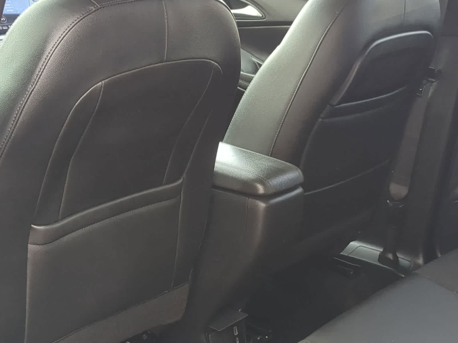 Thumbnail: 2020 Buick Encore GX - 18