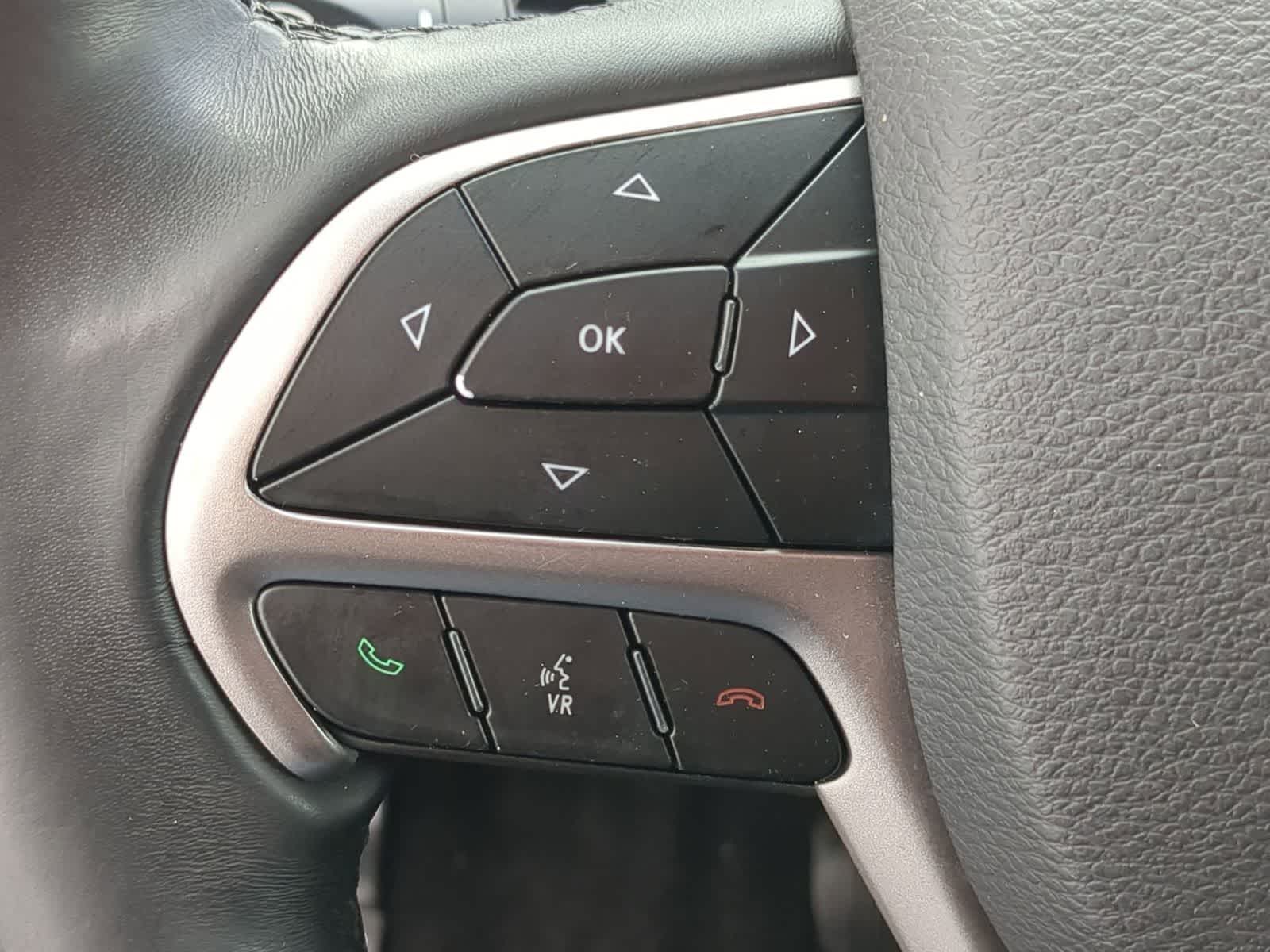 Thumbnail: 2019 Jeep Grand Cherokee - 23