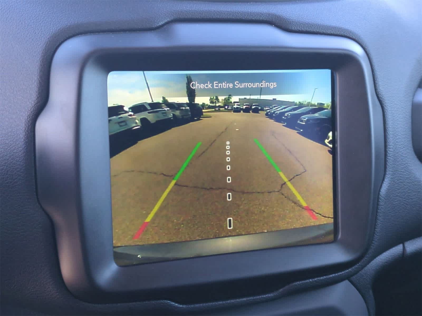 2023 Jeep Renegade Latitude 27