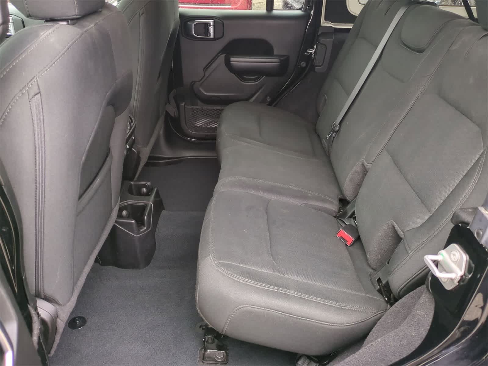 Thumbnail: 2021 Jeep Wrangler - 18