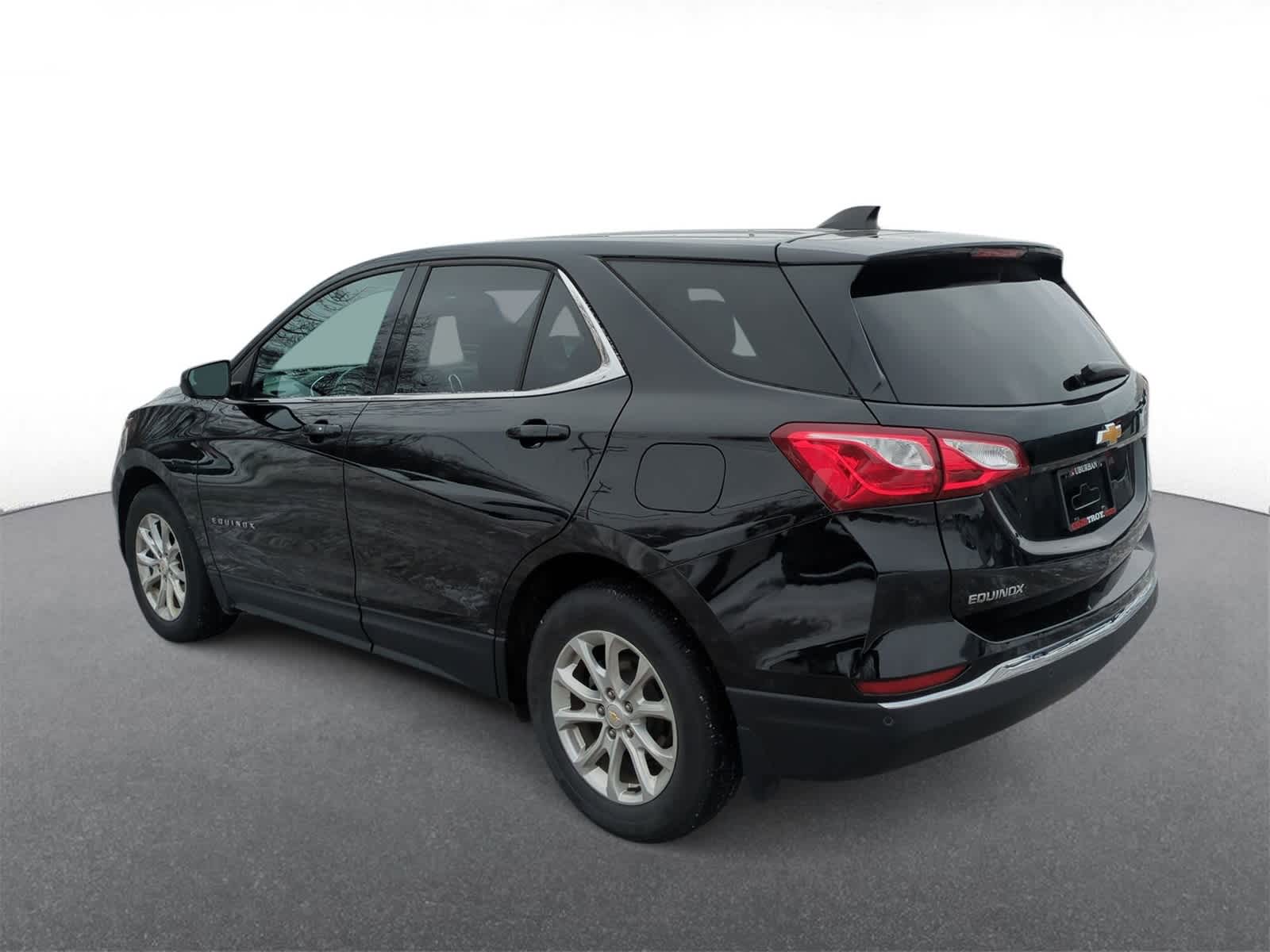 Thumbnail: 2020 Chevrolet Equinox - 6