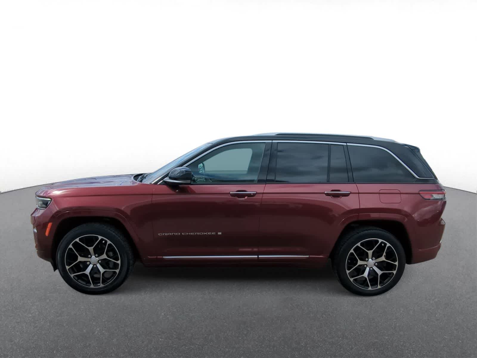 Thumbnail: 2022 Jeep Grand Cherokee - 5
