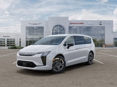 2027 Chrysler Pacifica Limited Passenger Van