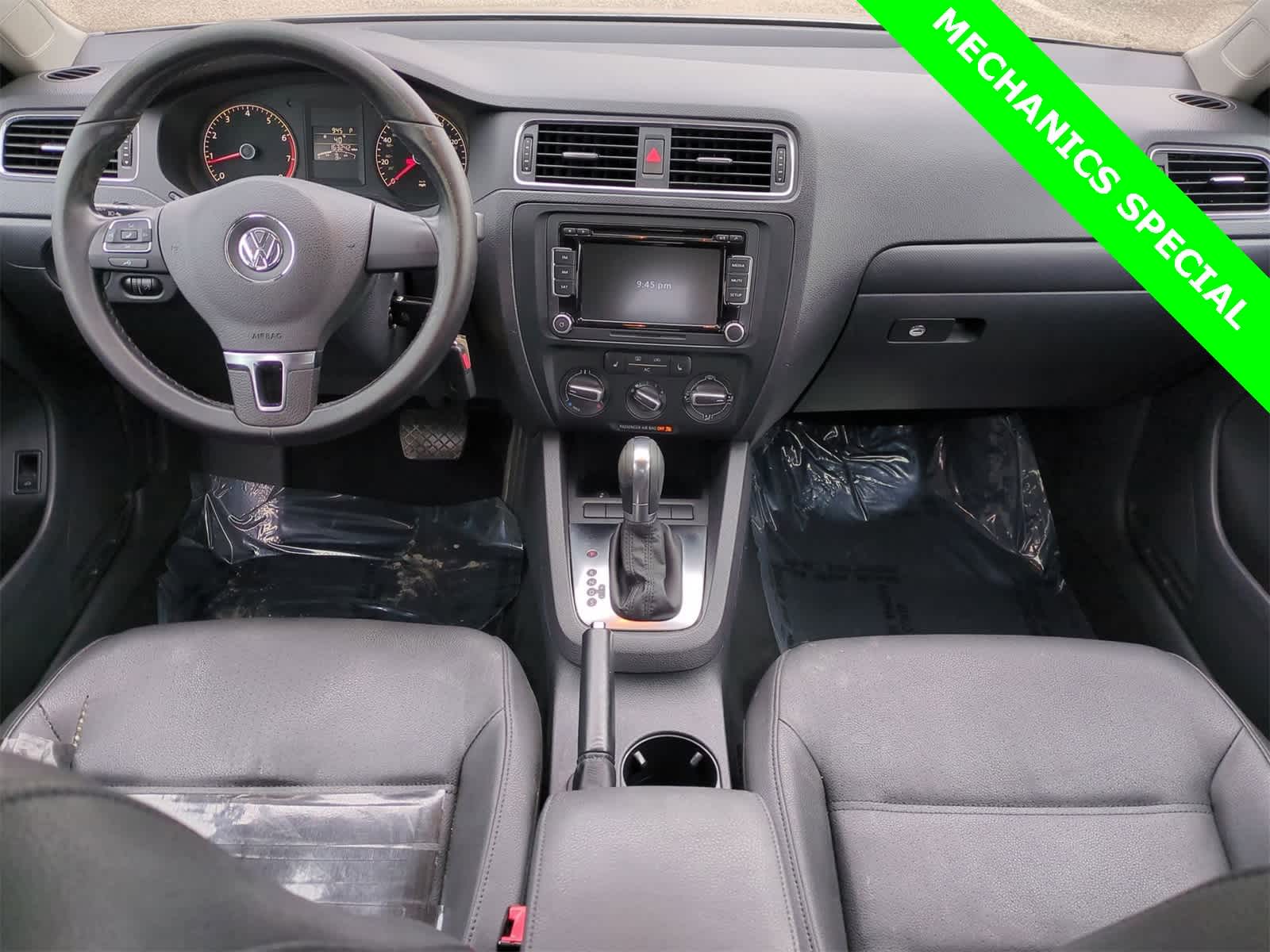 Thumbnail: 2011 Volkswagen Jetta - 15