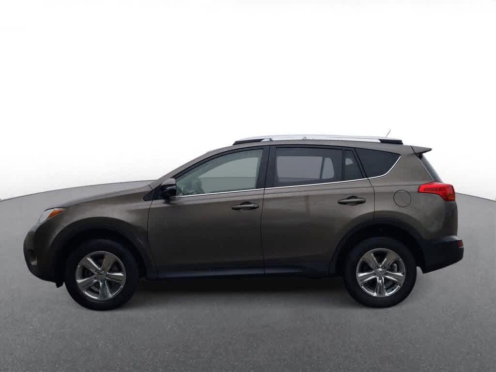 2013 Toyota RAV4 XLE 5