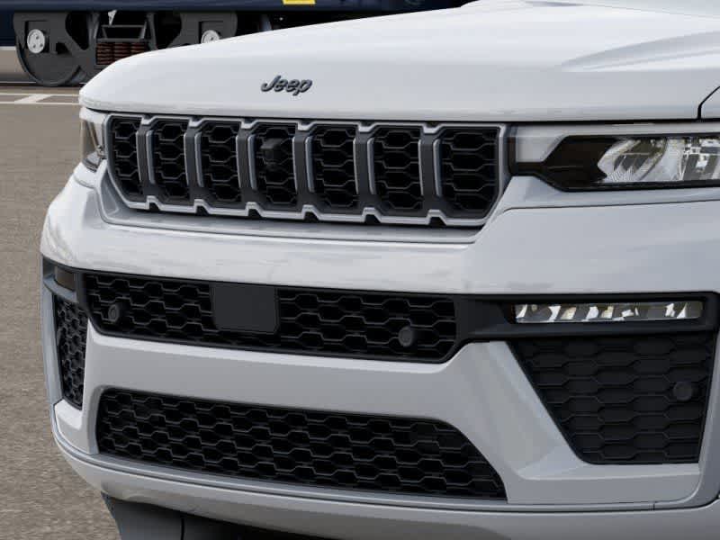Thumbnail: 2026 Jeep Grand Cherokee L - 11