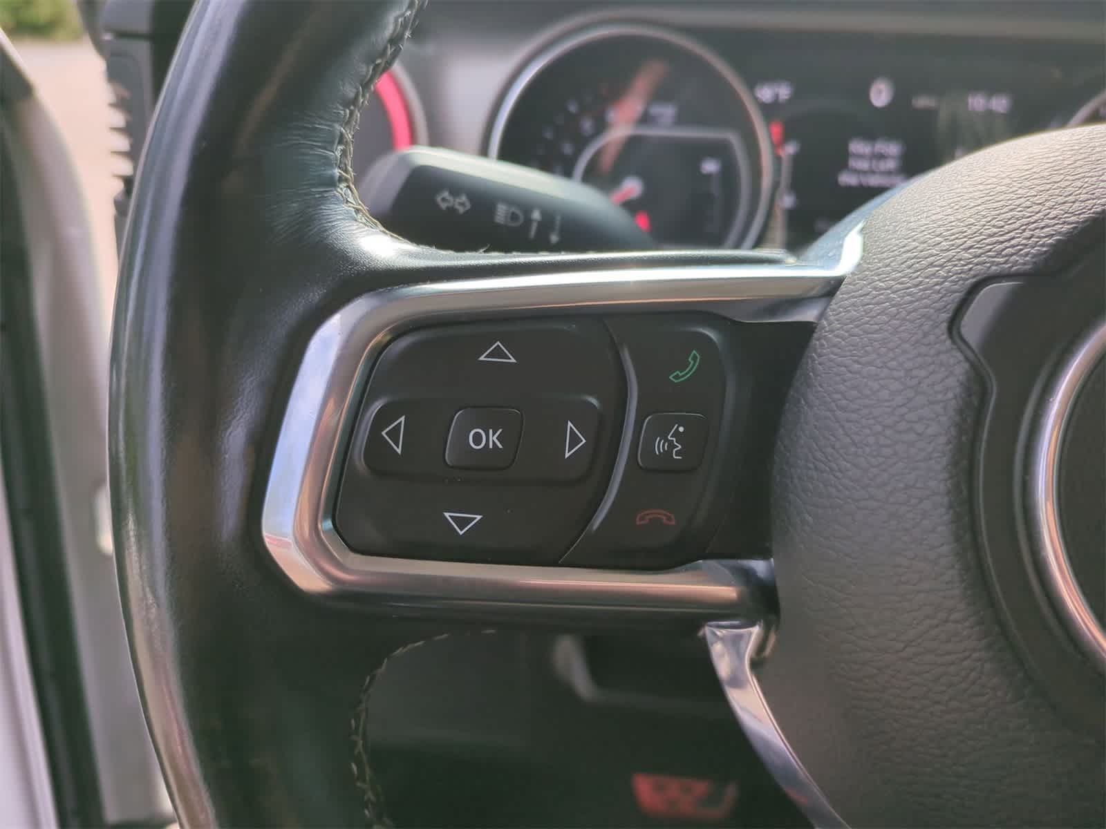 Thumbnail: 2018 Jeep Wrangler - 23