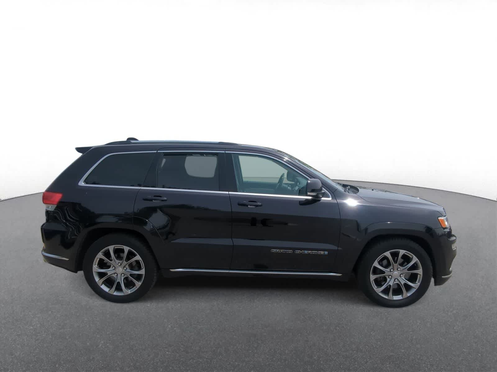 Thumbnail: 2019 Jeep Grand Cherokee - 9
