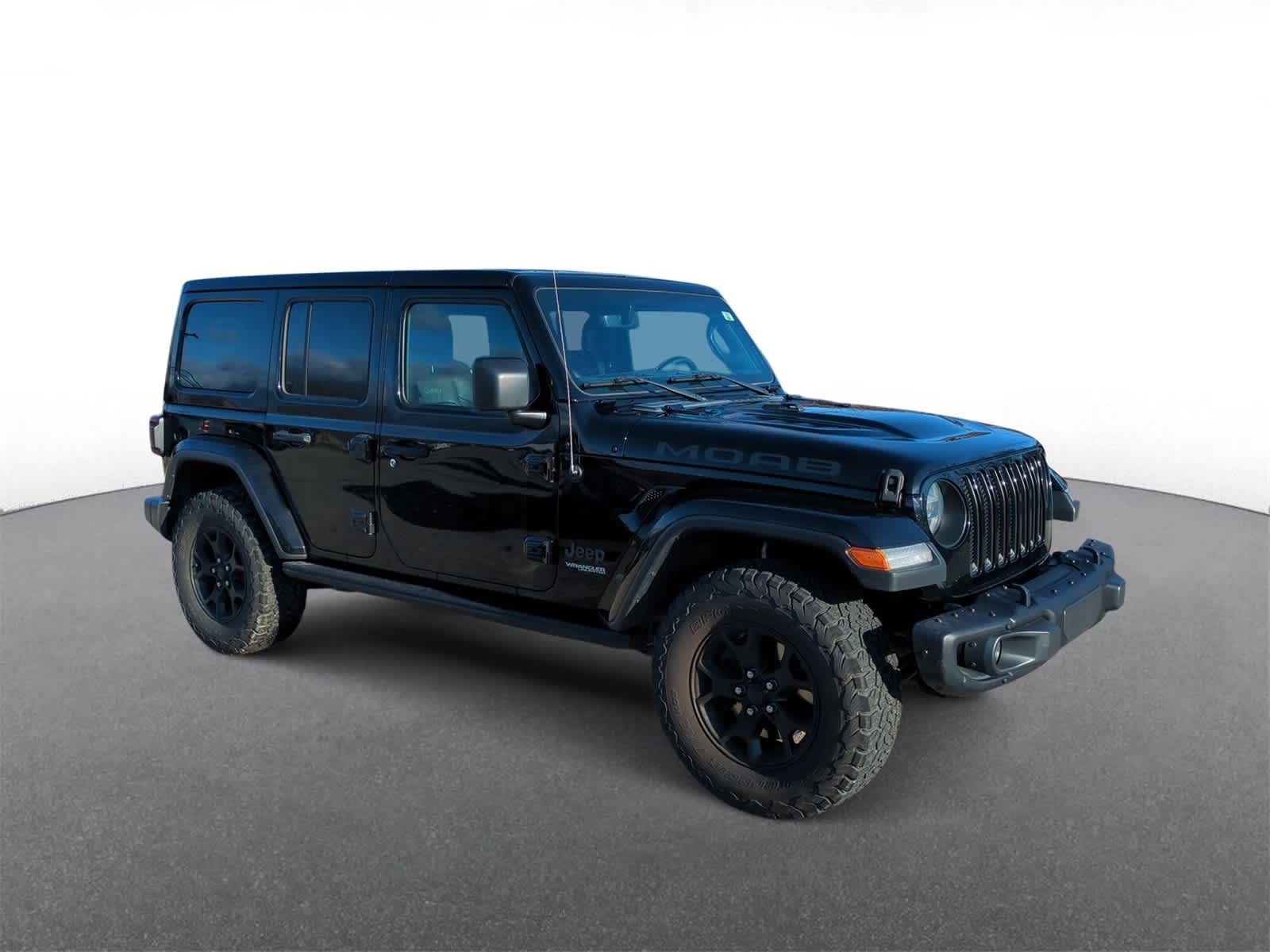 2019 Jeep Wrangler Unlimited Moab photo 2
