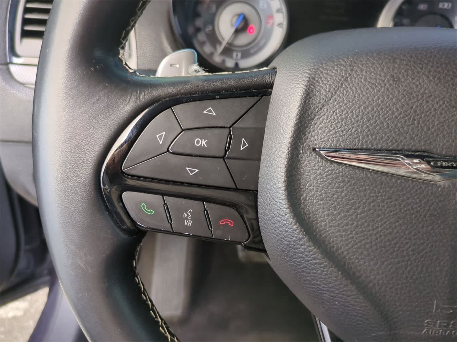 Thumbnail: 2015 Chrysler 300 - 20
