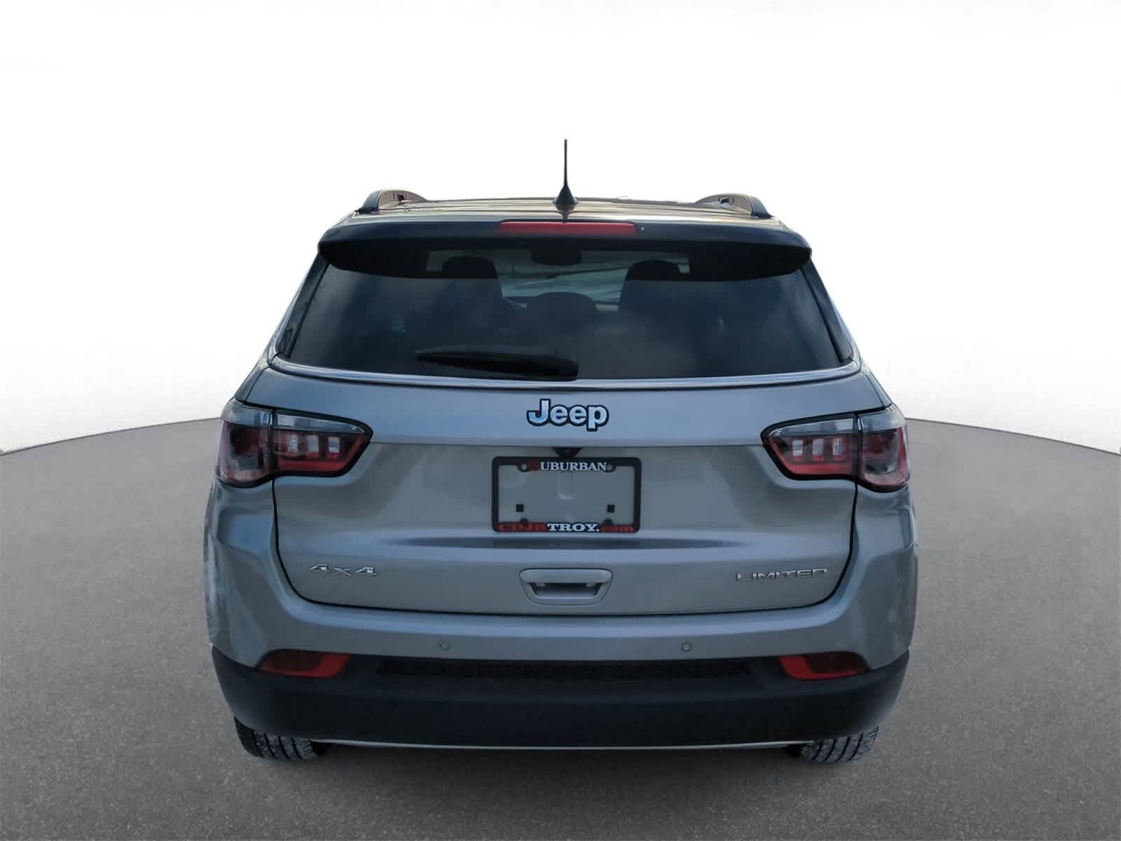 Thumbnail: 2023 Jeep Compass - 7