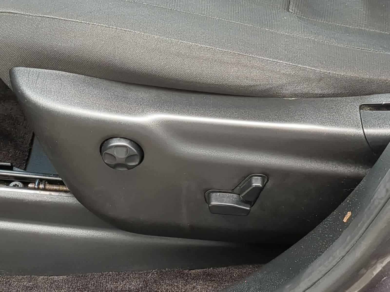 Thumbnail: 2019 Jeep Grand Cherokee - 17