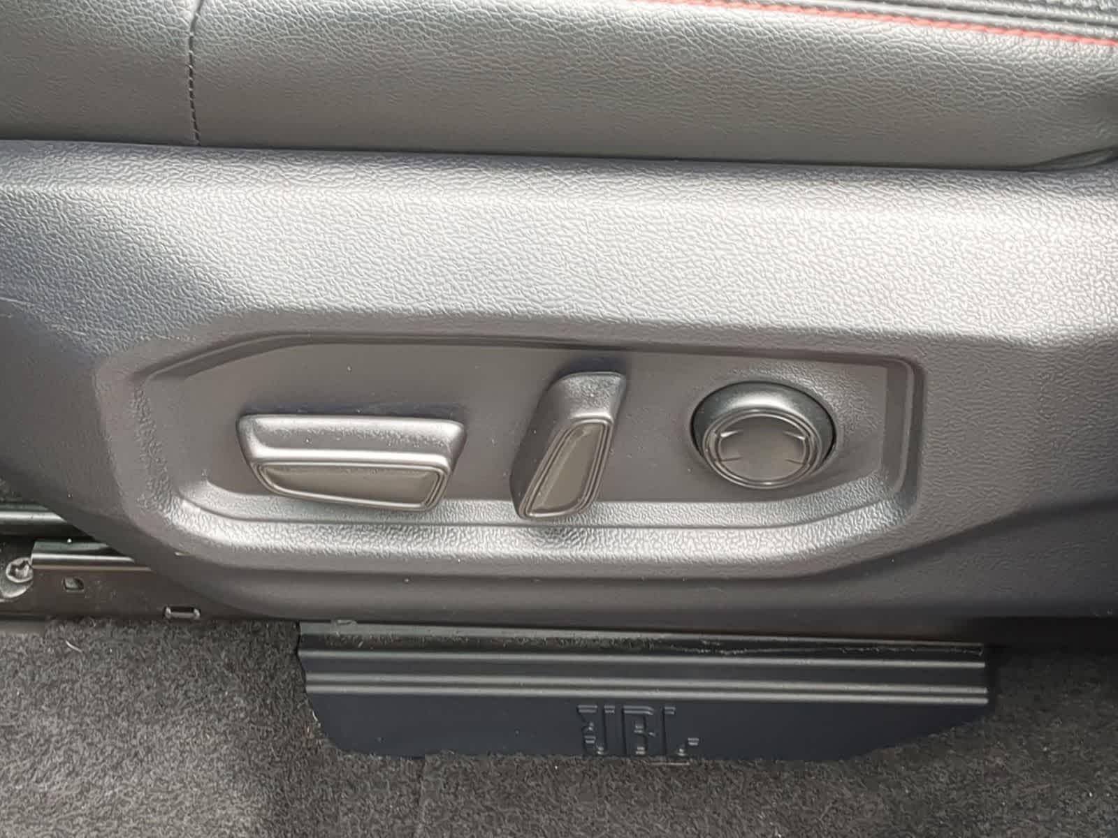 Thumbnail: 2025 Toyota Sequoia - 17