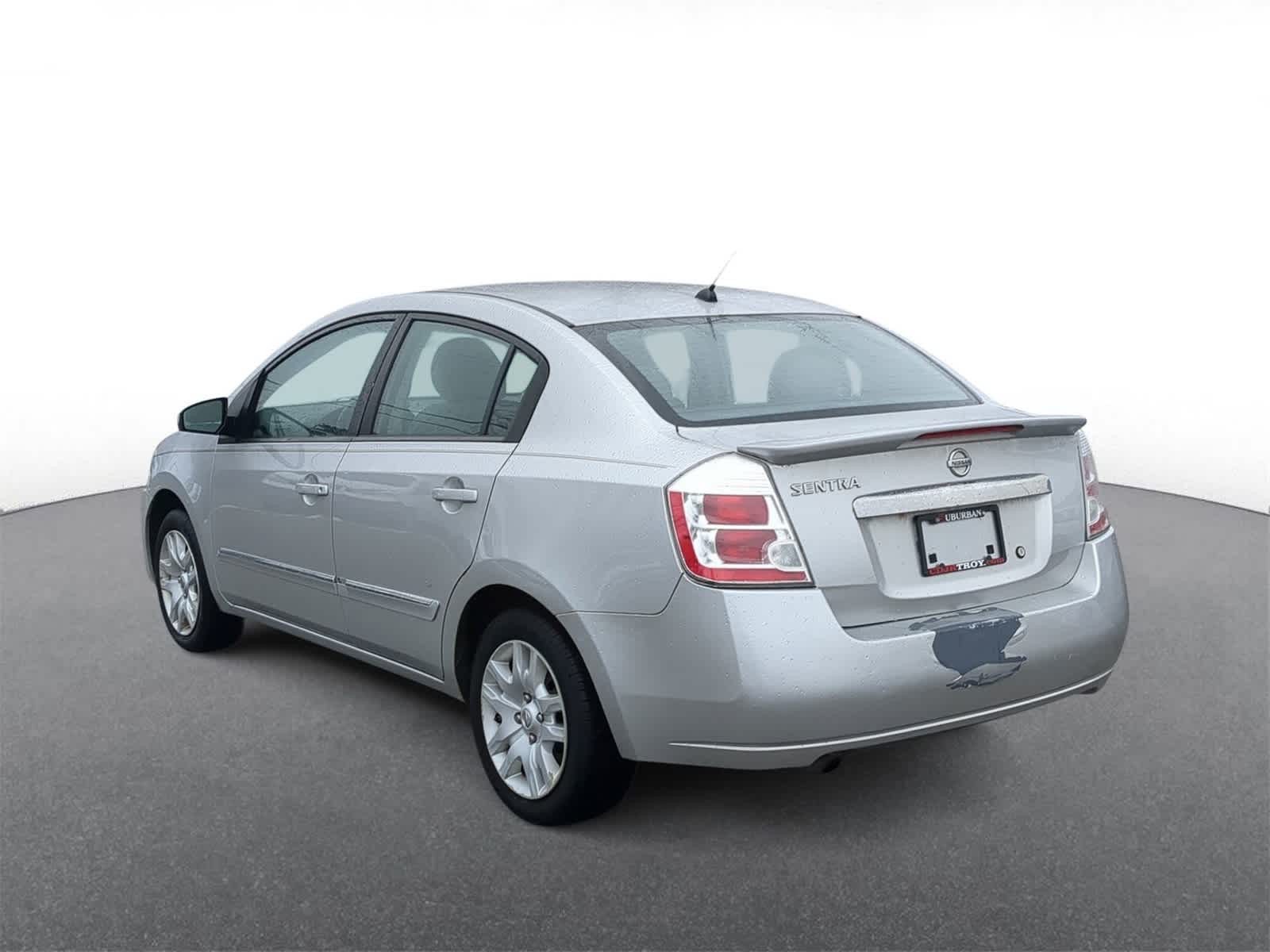 Thumbnail: 2011 Nissan Sentra - 6