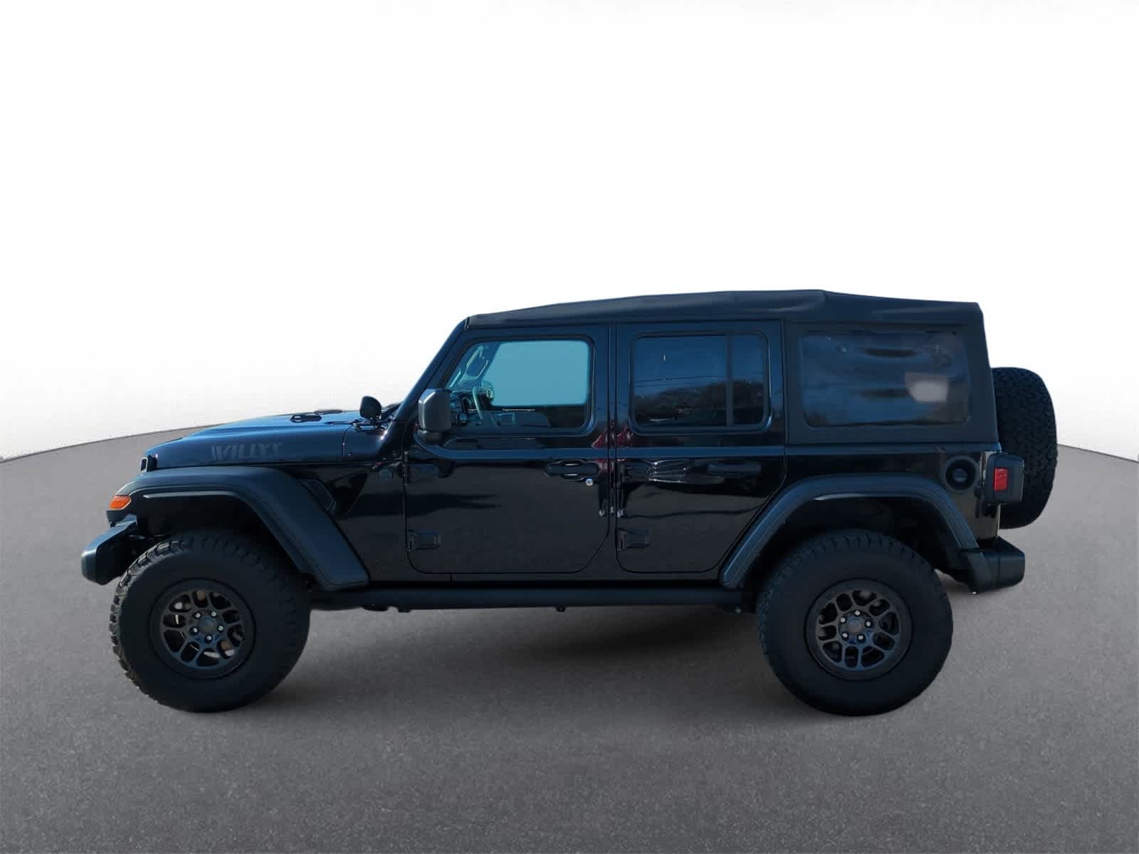 Thumbnail: 2023 Jeep Wrangler - 5