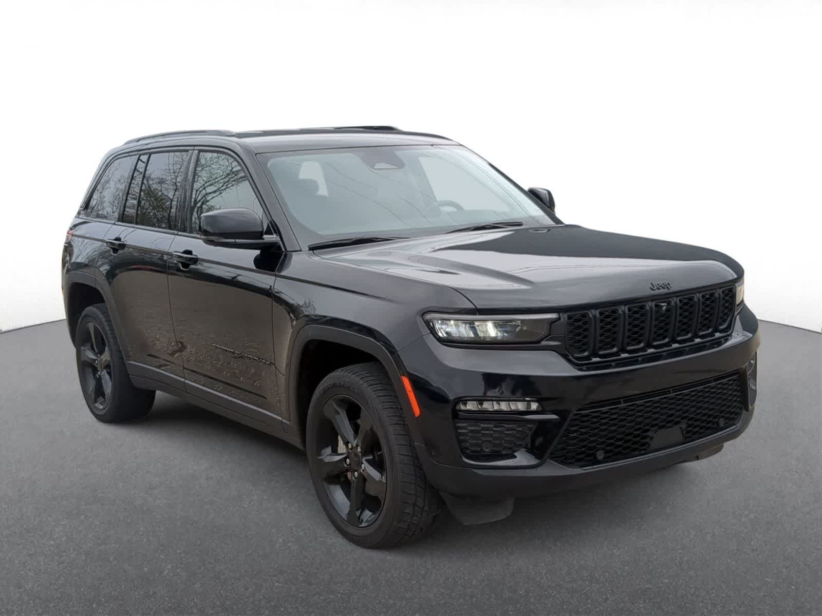 Thumbnail: 2023 Jeep Grand Cherokee - 2