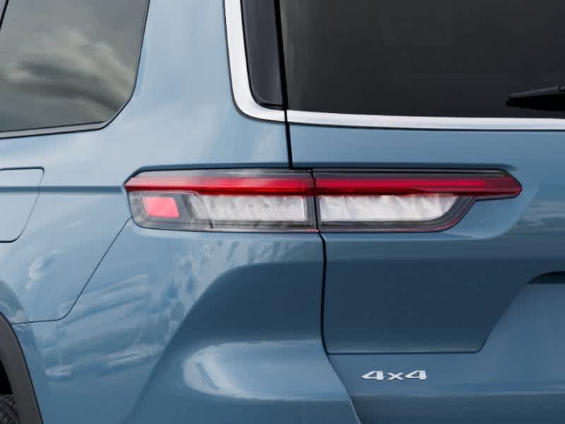 Thumbnail: 2026 Jeep Grand Cherokee L - 9