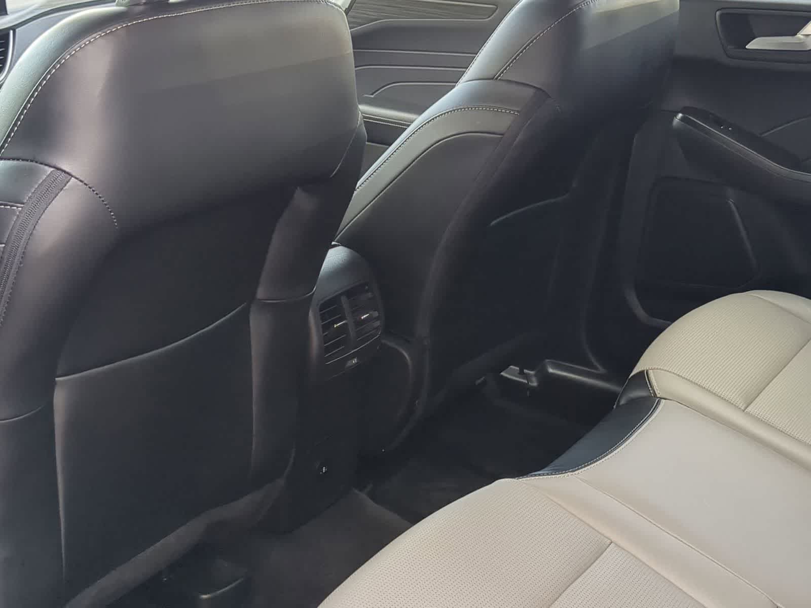 Thumbnail: 2023 Ford Escape - 18