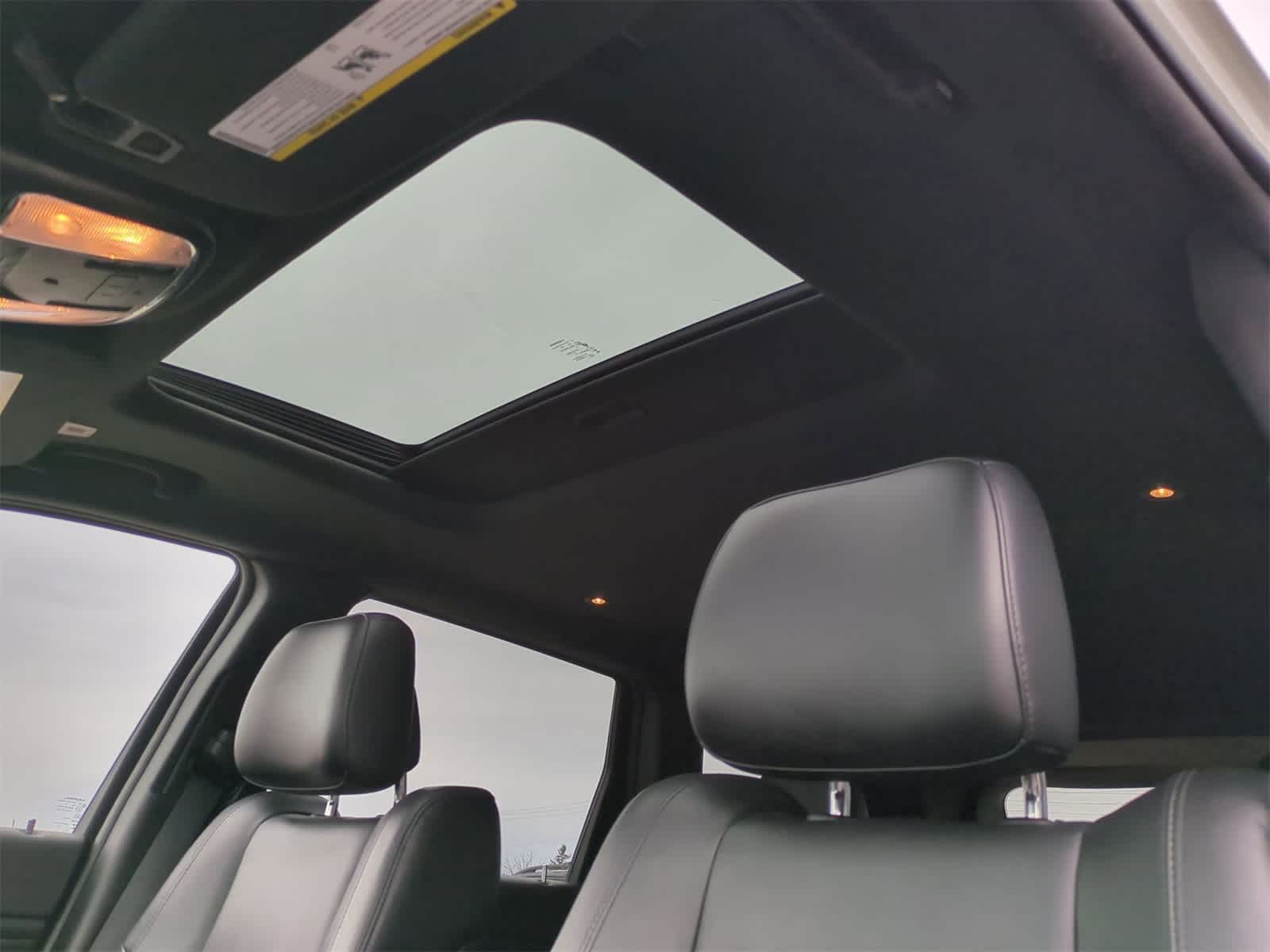 Thumbnail: 2021 Jeep Grand Cherokee - 19