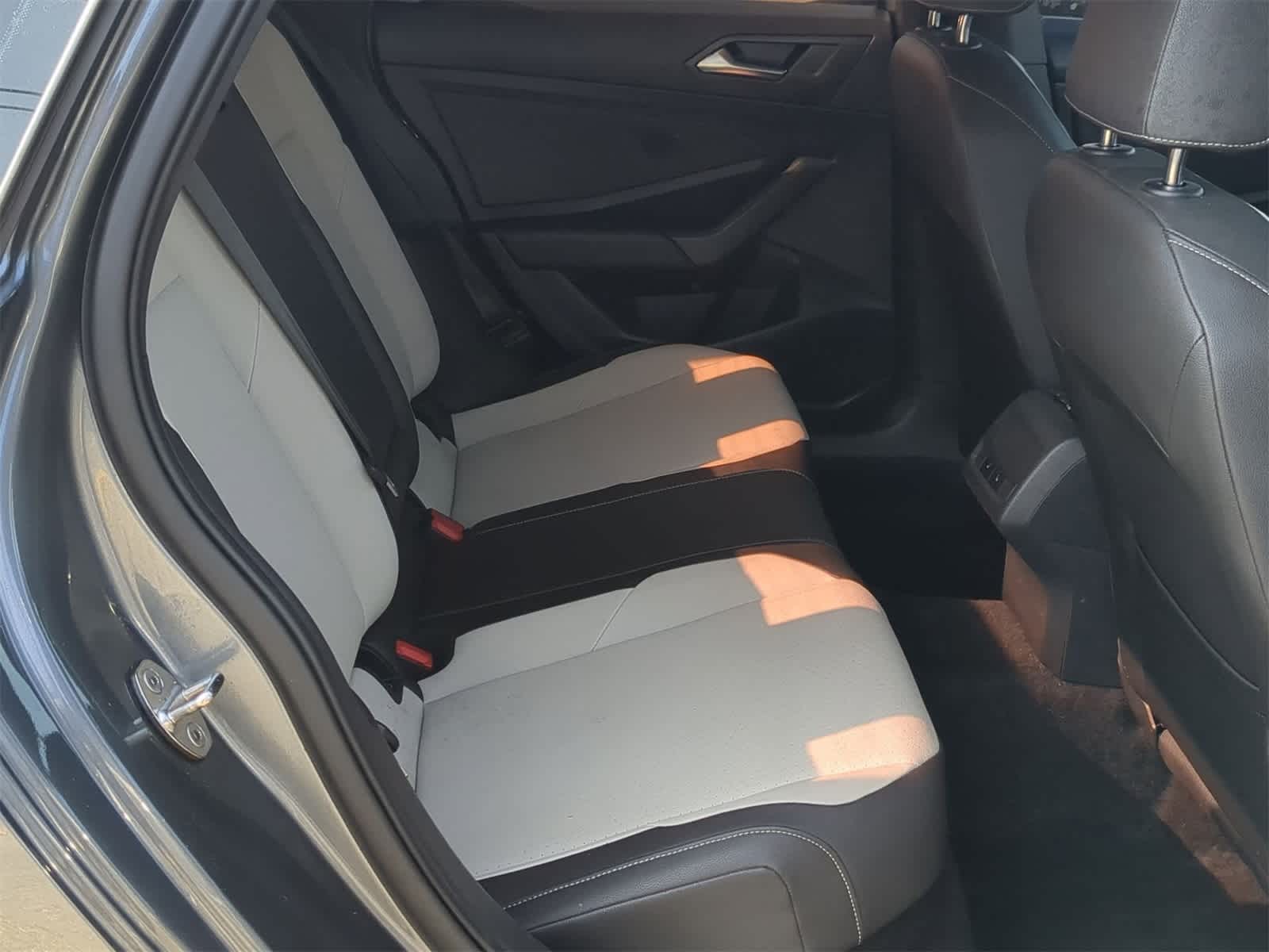 Thumbnail: 2021 Volkswagen Jetta - 27