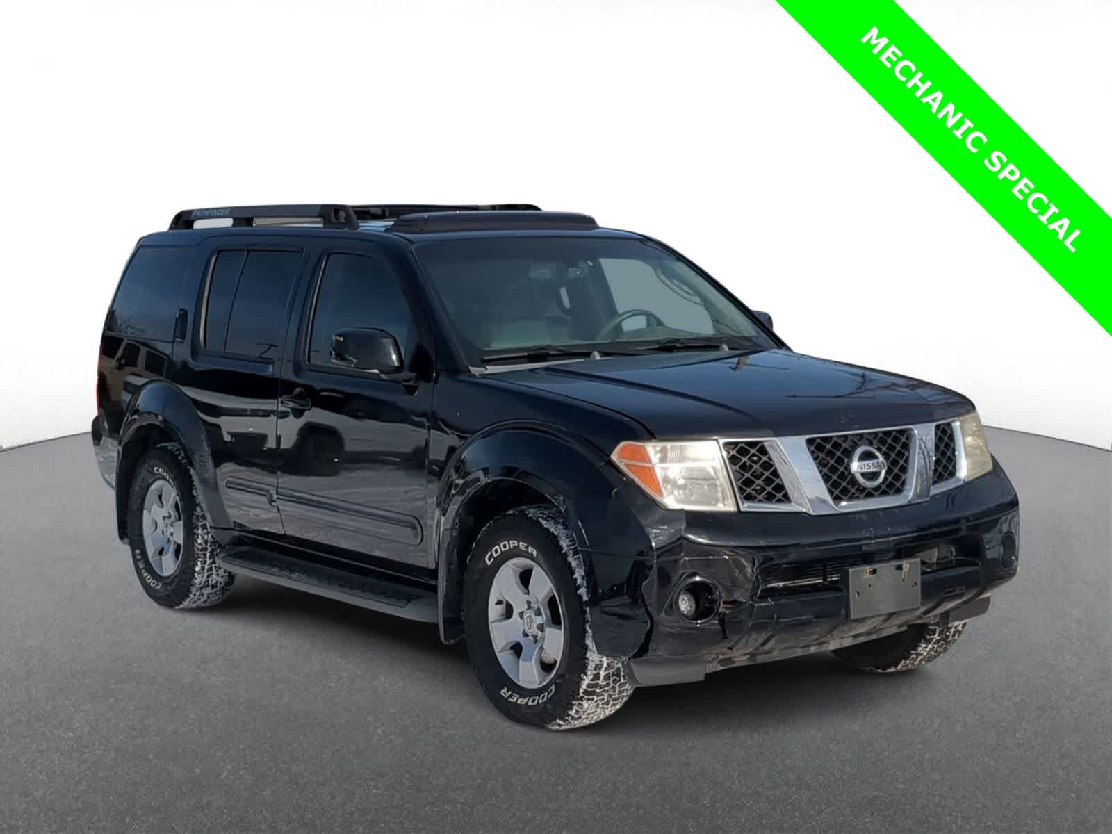 Used 2007 Nissan Pathfinder SE with VIN 5N1AR18W77C619191 for sale in Troy, MI