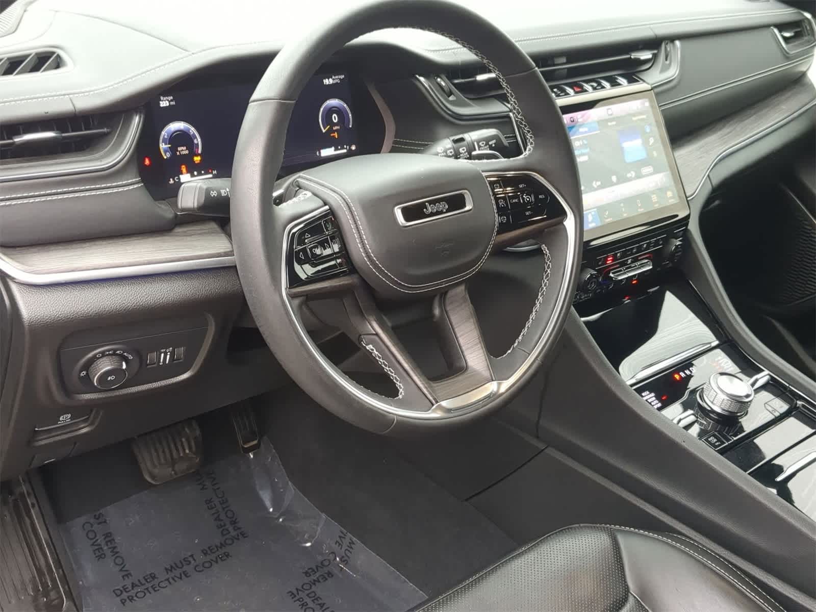 Thumbnail: 2023 Jeep Grand Cherokee - 10