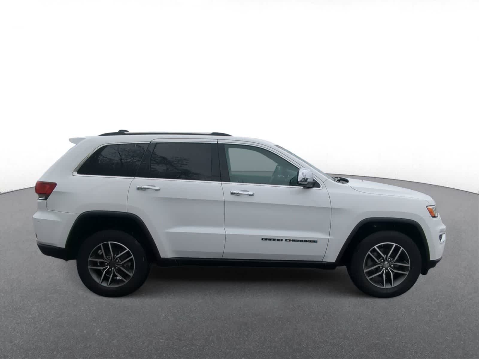 Thumbnail: 2020 Jeep Grand Cherokee - 9